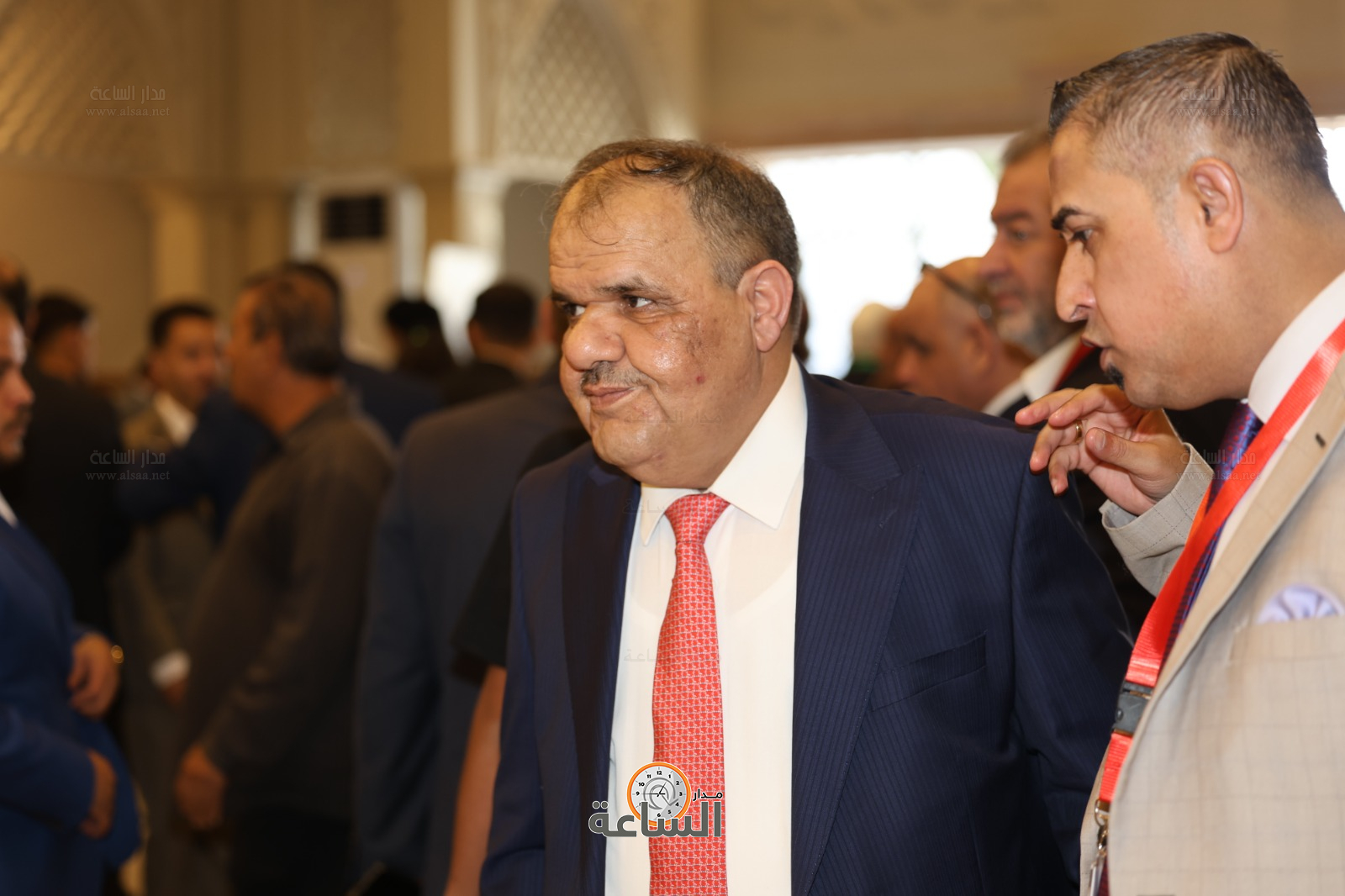 Madar Al-Saa Images 0.4247527834884657