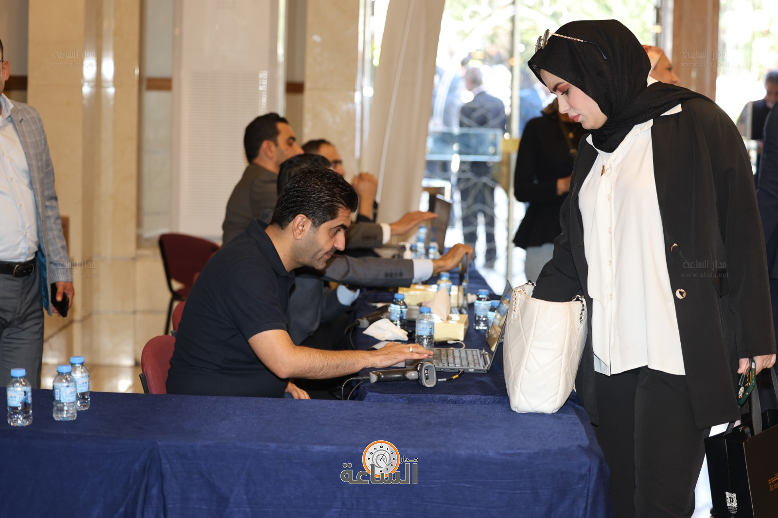 Madar Al-Saa Images 0.8998996173030018