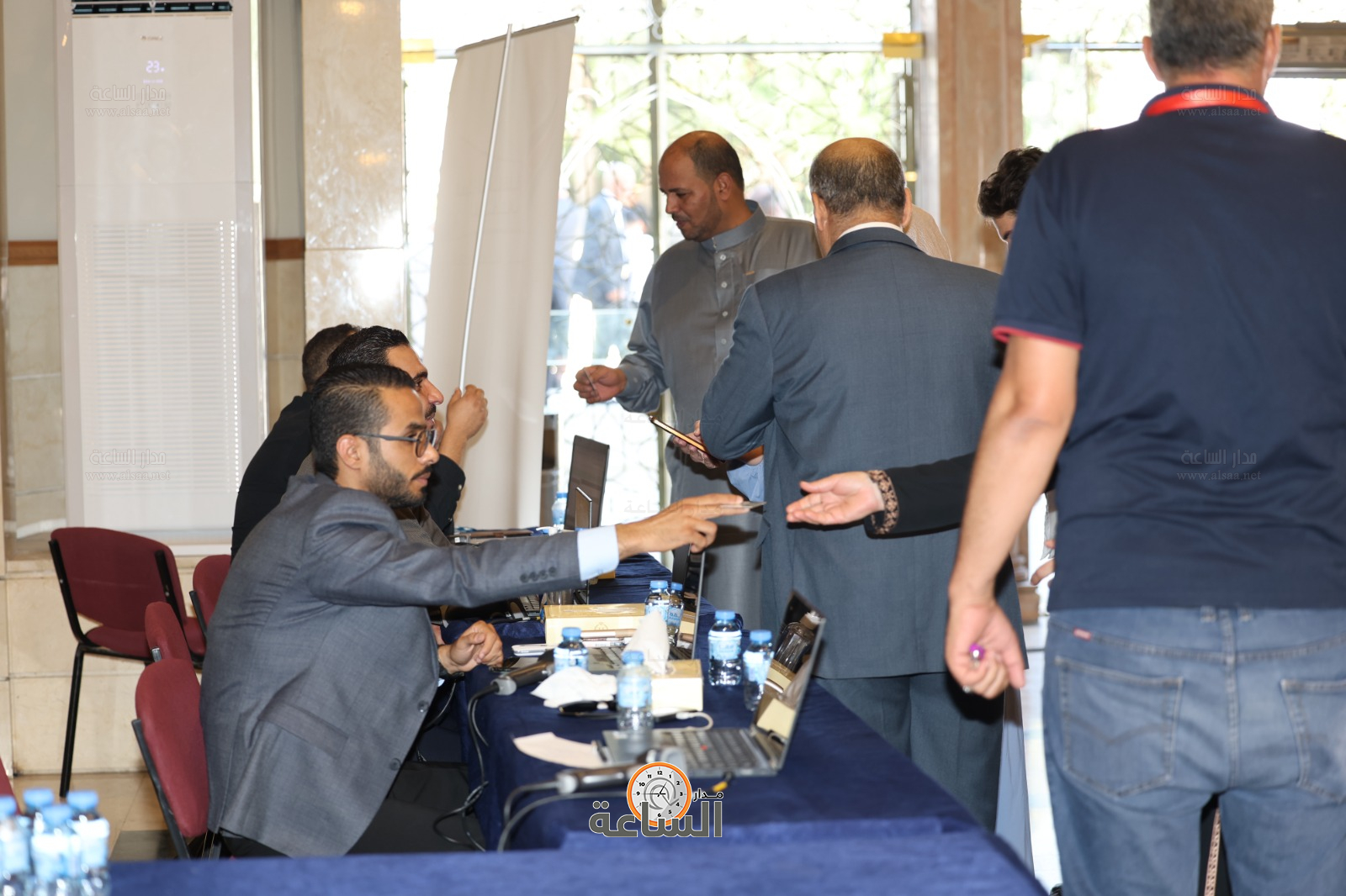 Madar Al-Saa Images 0.39208095108181695