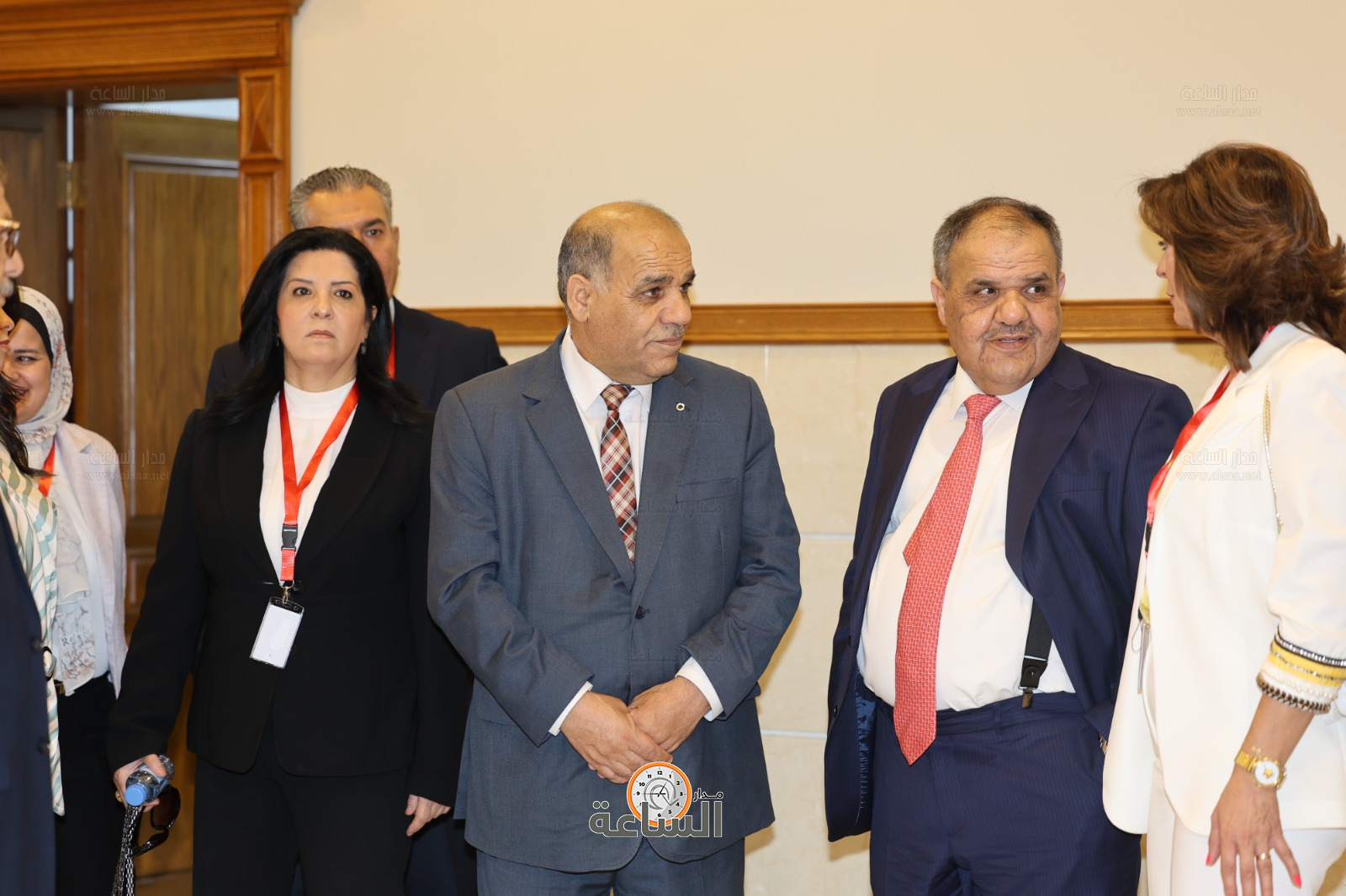 Madar Al-Saa Images 0.2972065356882537