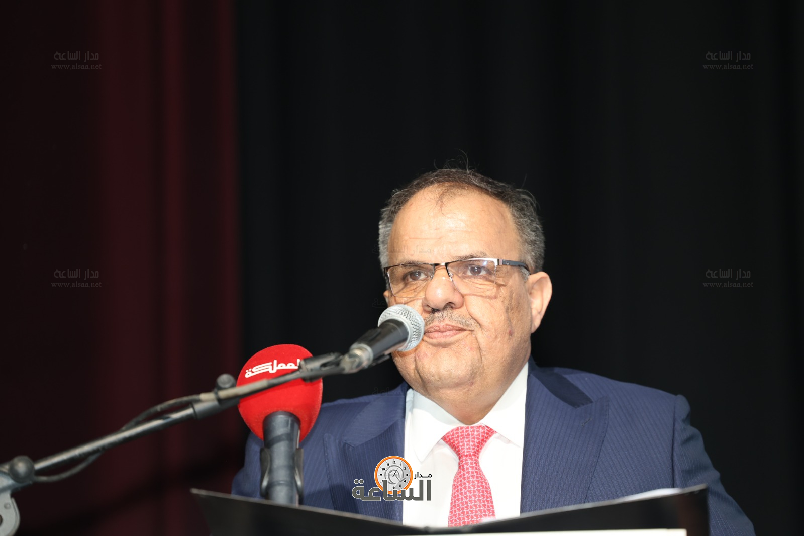 Madar Al-Saa Images 0.14165998792672596