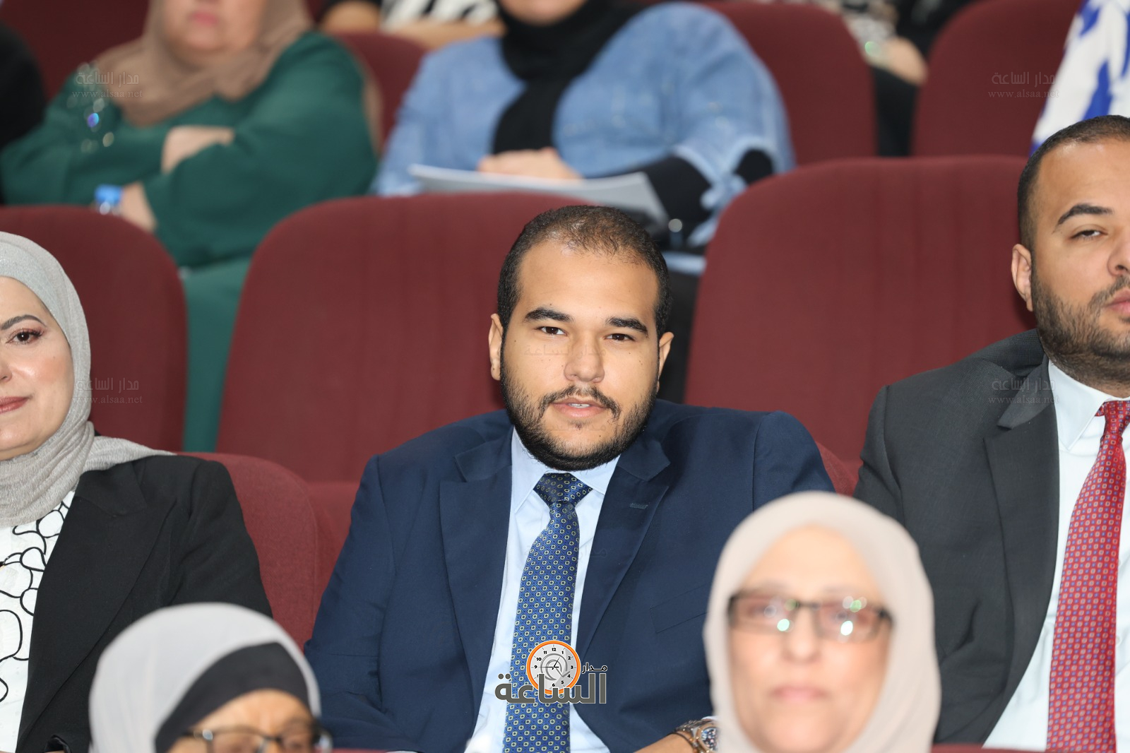 Madar Al-Saa Images 0.5667607621512522