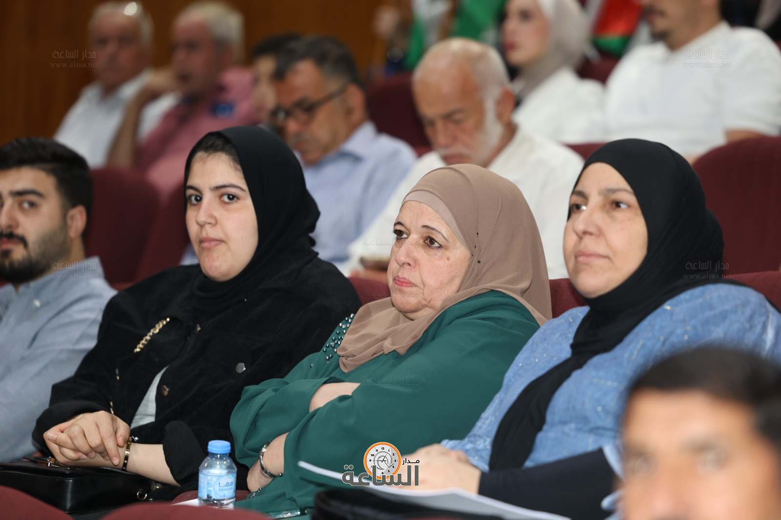 Madar Al-Saa Images 0.007662323554218586