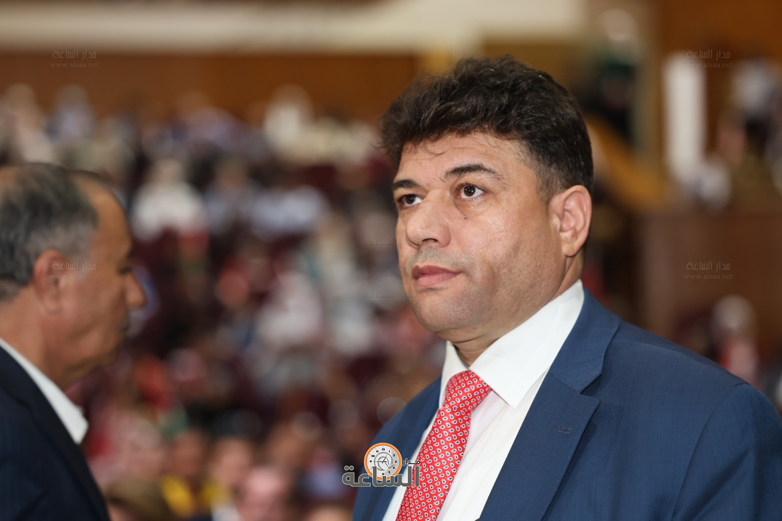 Madar Al-Saa Images 0.3193192400107989