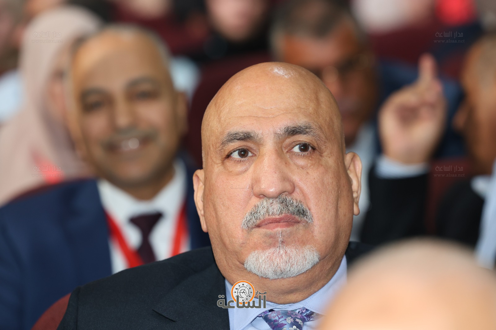 Madar Al-Saa Images 0.922612708663184