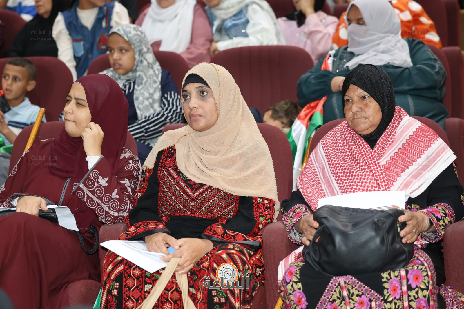 Madar Al-Saa Images 0.5080852367624832