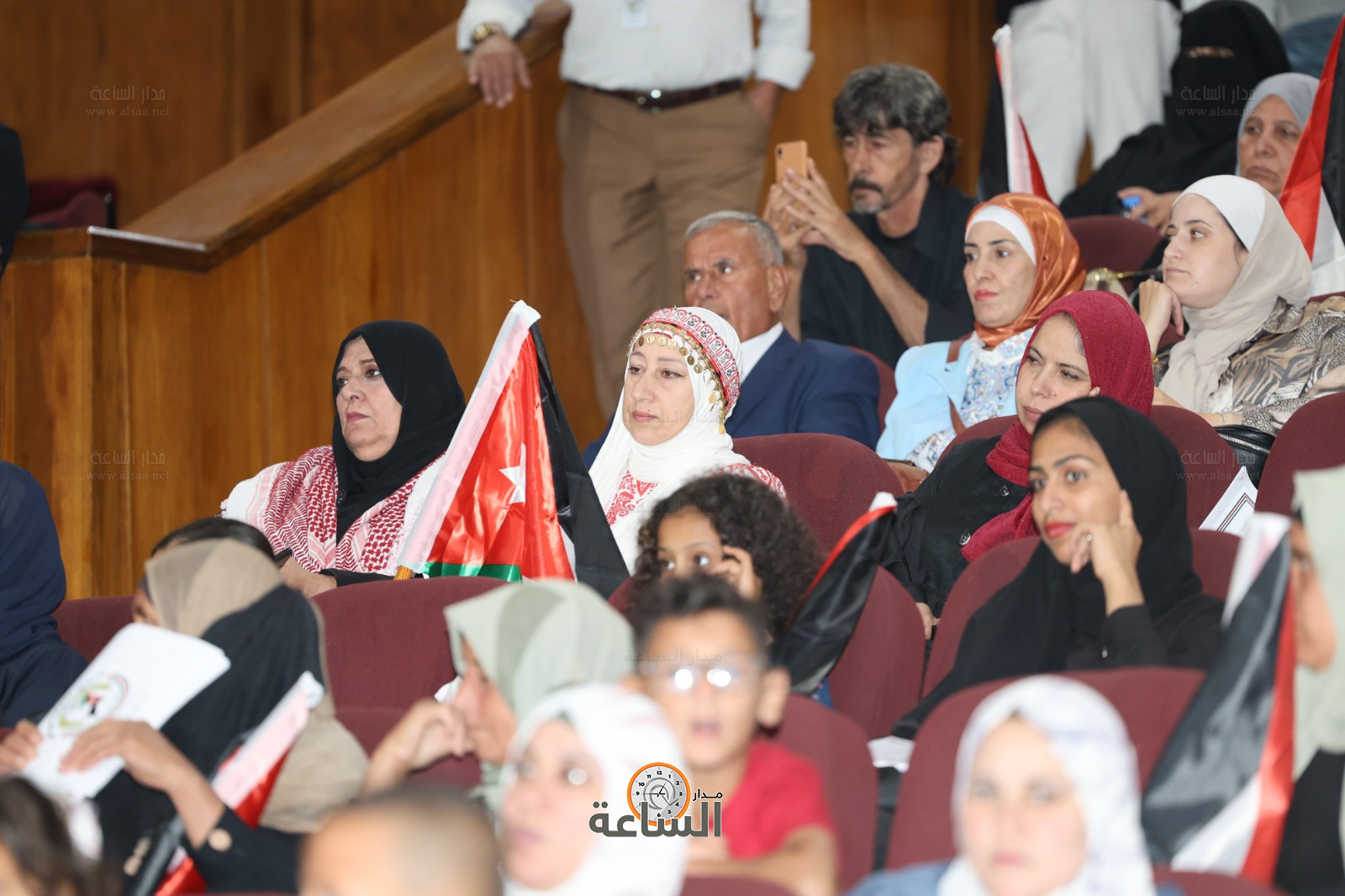 Madar Al-Saa Images 0.5241127780942492