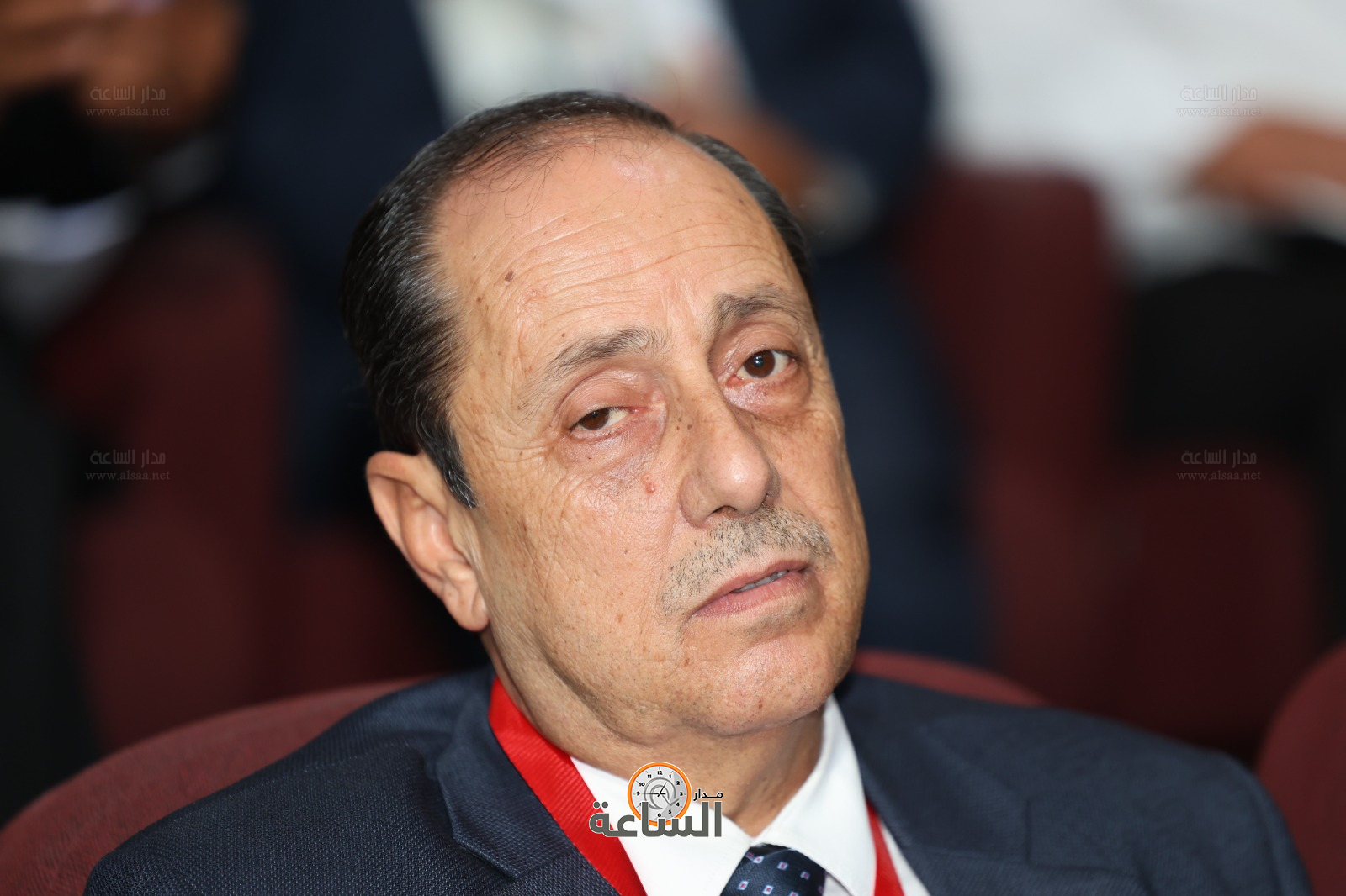 Madar Al-Saa Images 0.7854667133746119