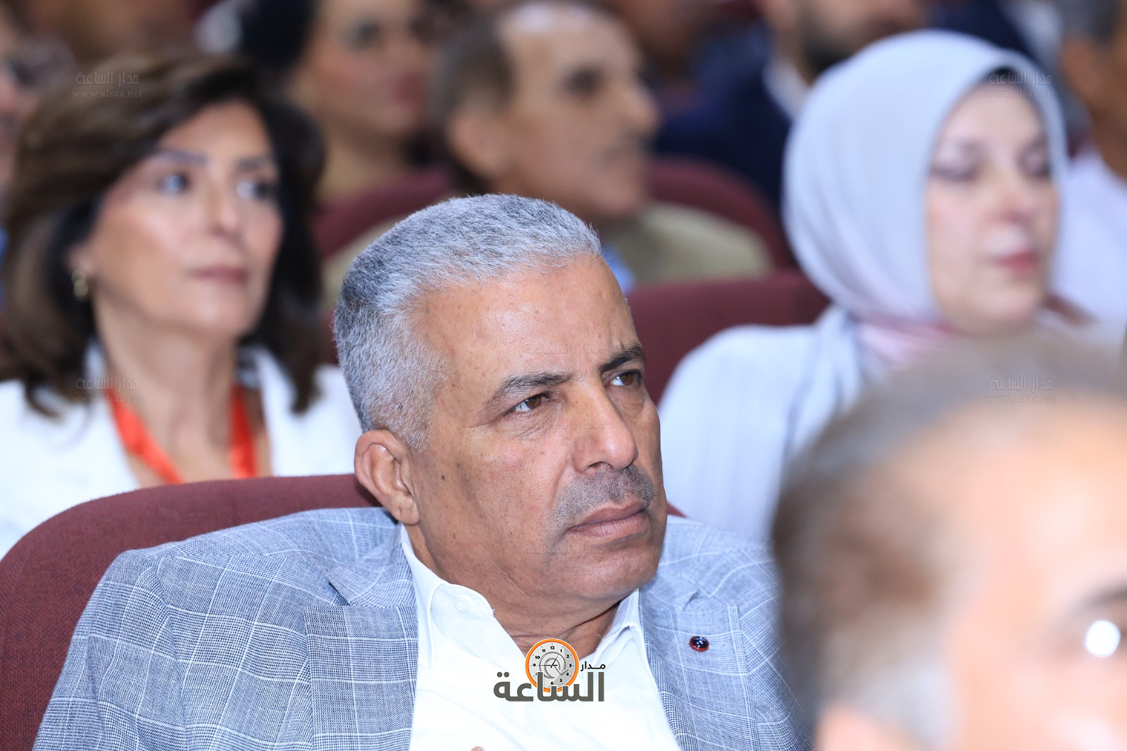 Madar Al-Saa Images 0.6988086937687442