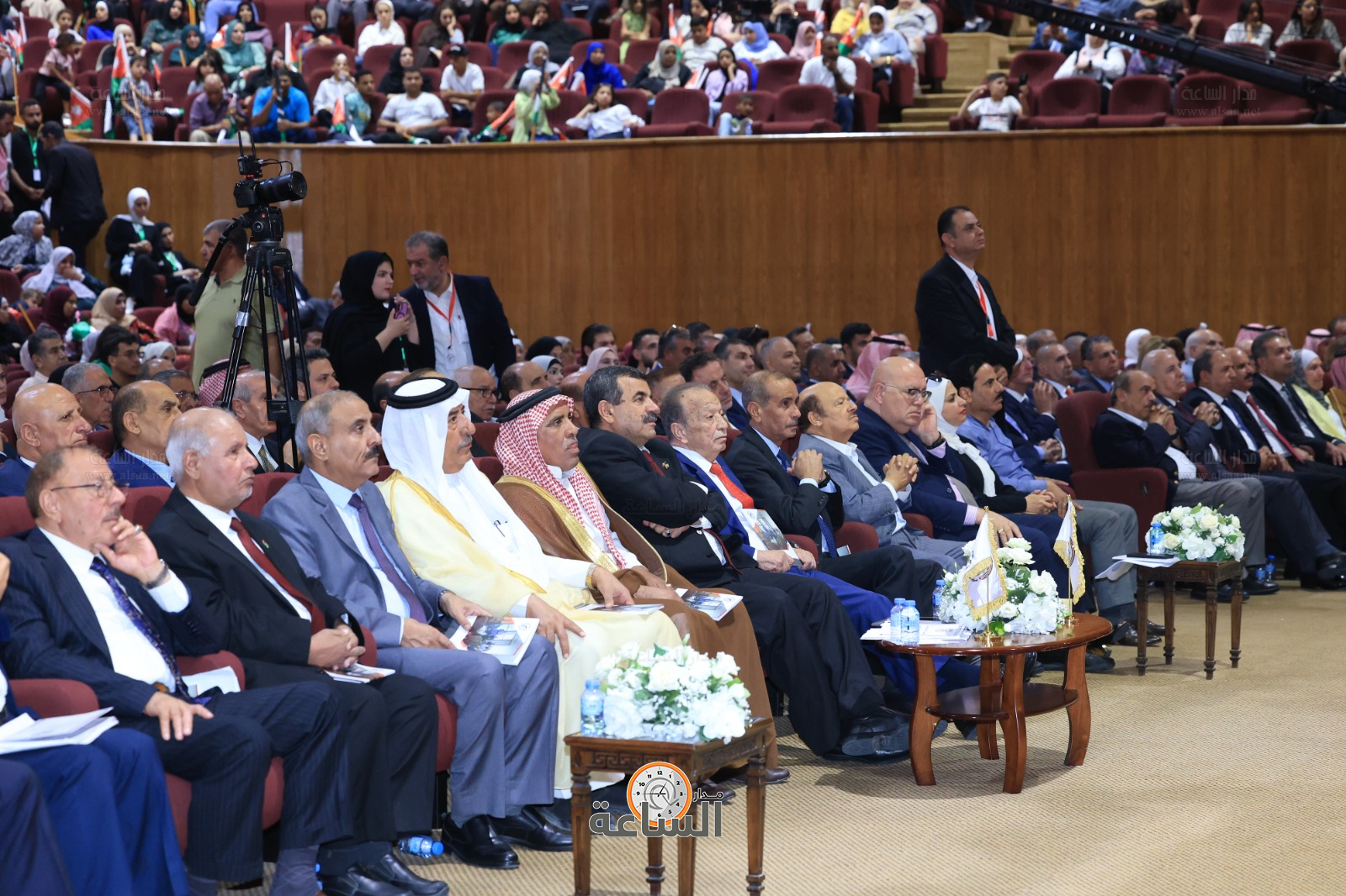 Madar Al-Saa Images 0.5013643899813387