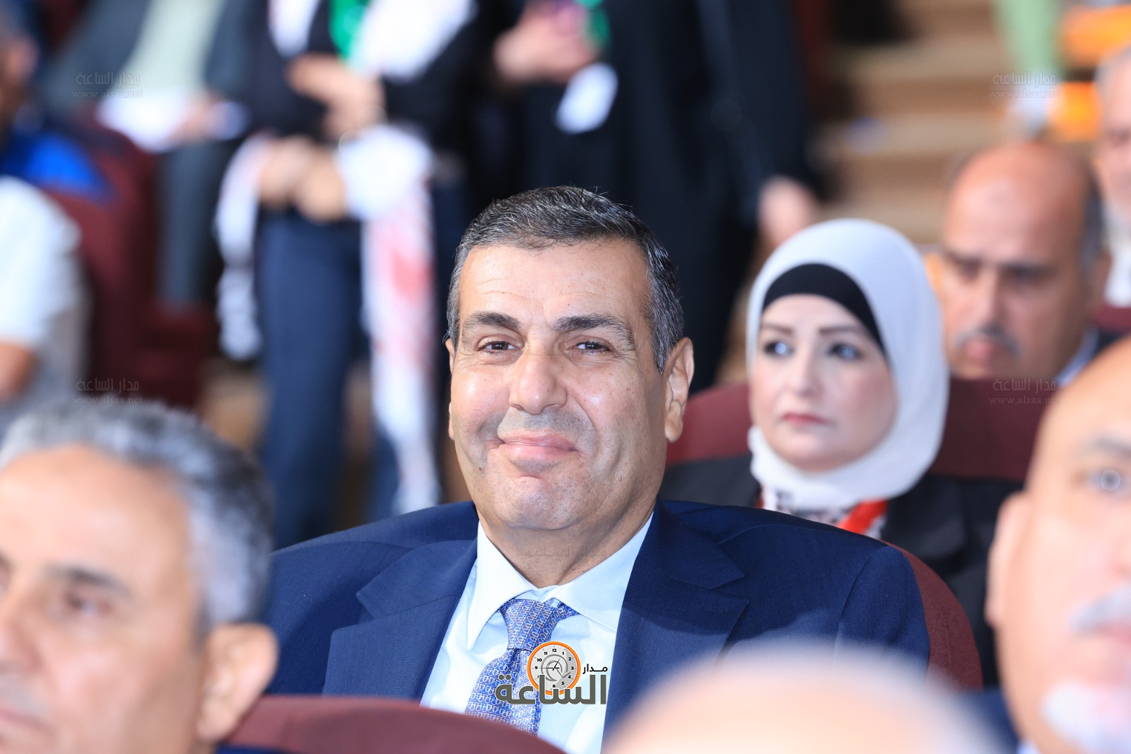 Madar Al-Saa Images 0.8173668999902391