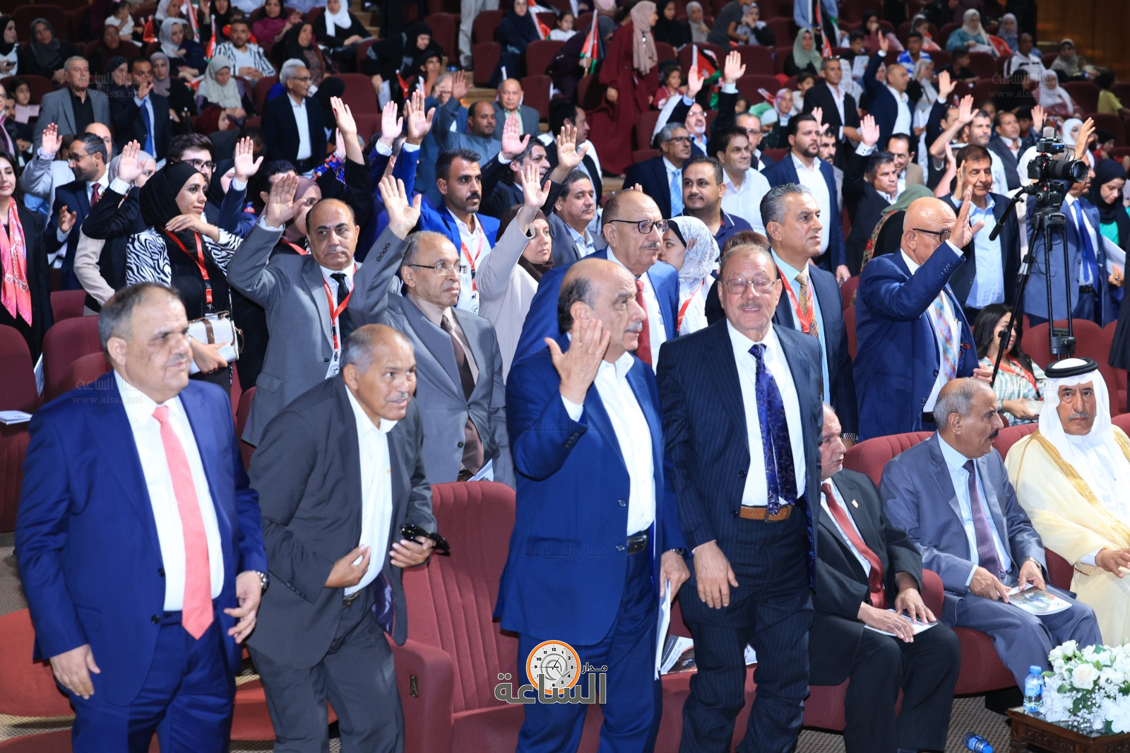 Madar Al-Saa Images 0.4933535189245405