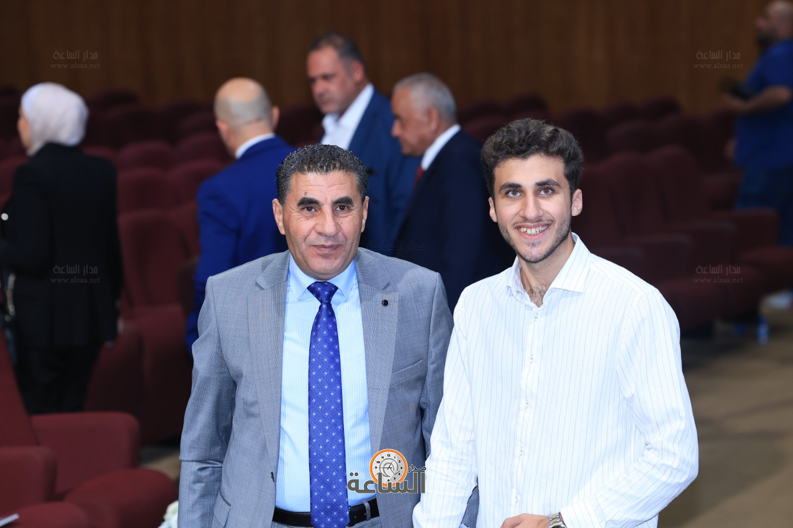 Madar Al-Saa Images 0.7121075578235124