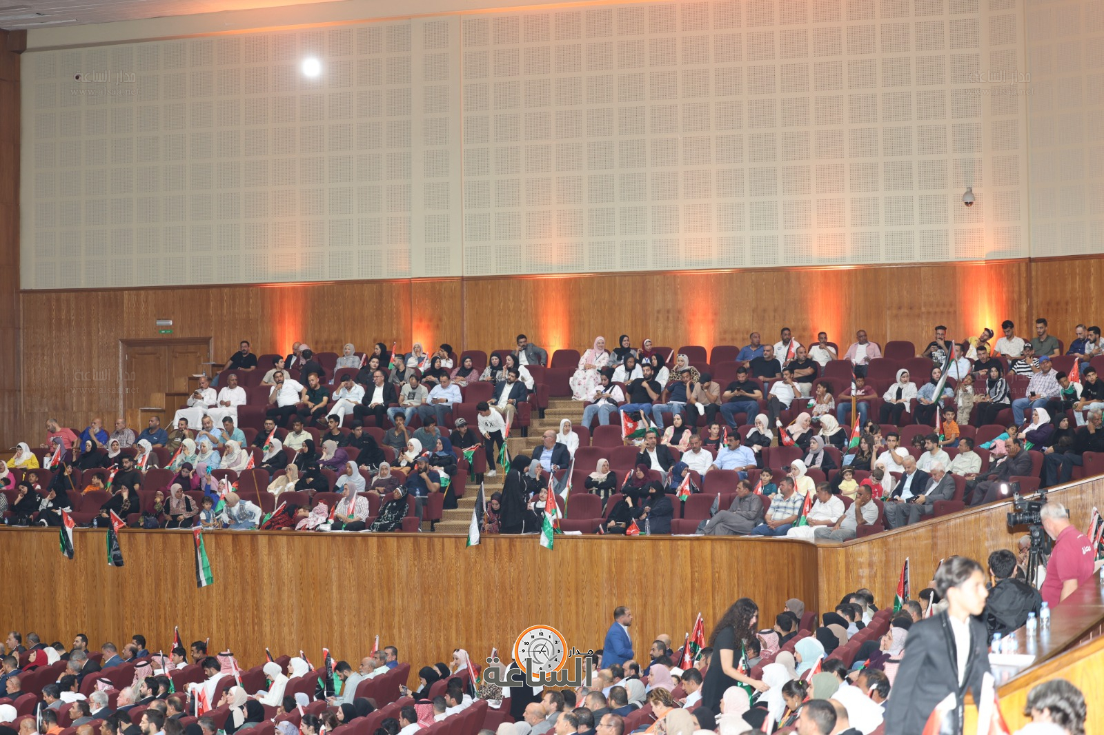 Madar Al-Saa Images 0.19825817280322366