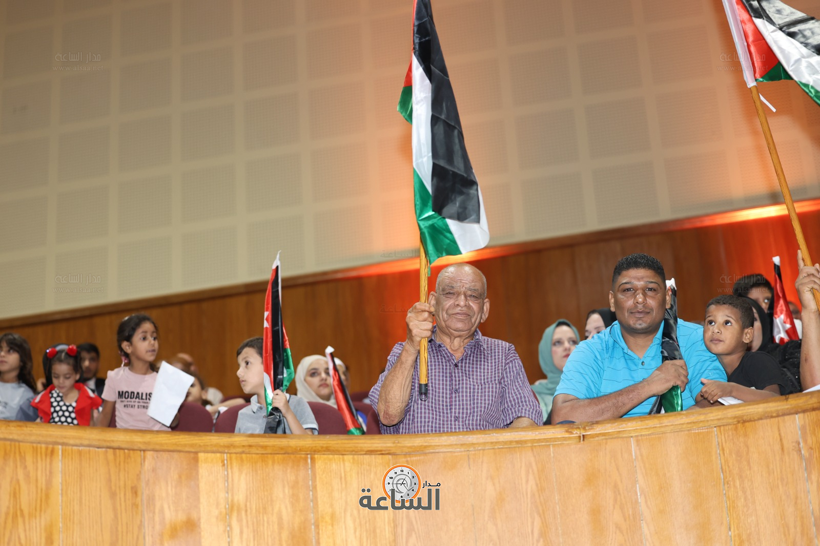 Madar Al-Saa Images 0.6560823822635731