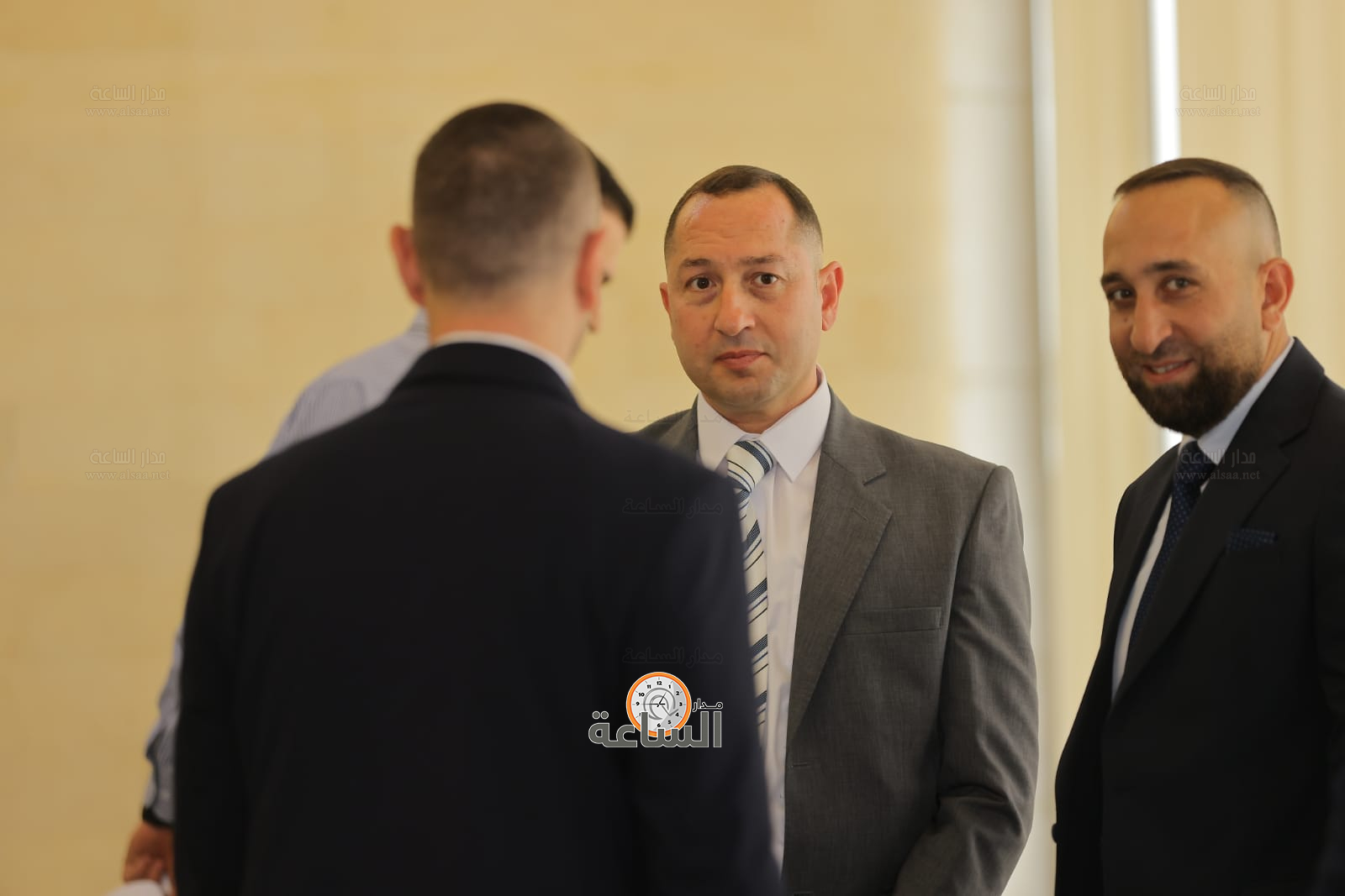 Madar Al-Saa Images 0.20316732221094602