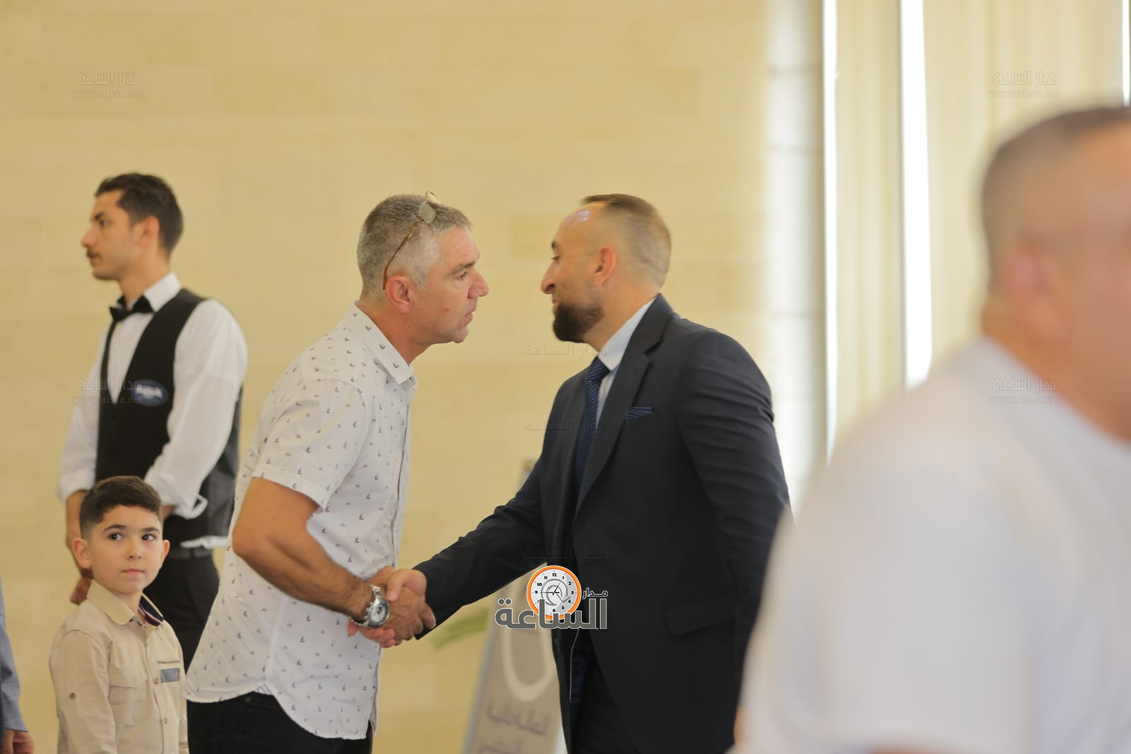 Madar Al-Saa Images 0.22736039869438518