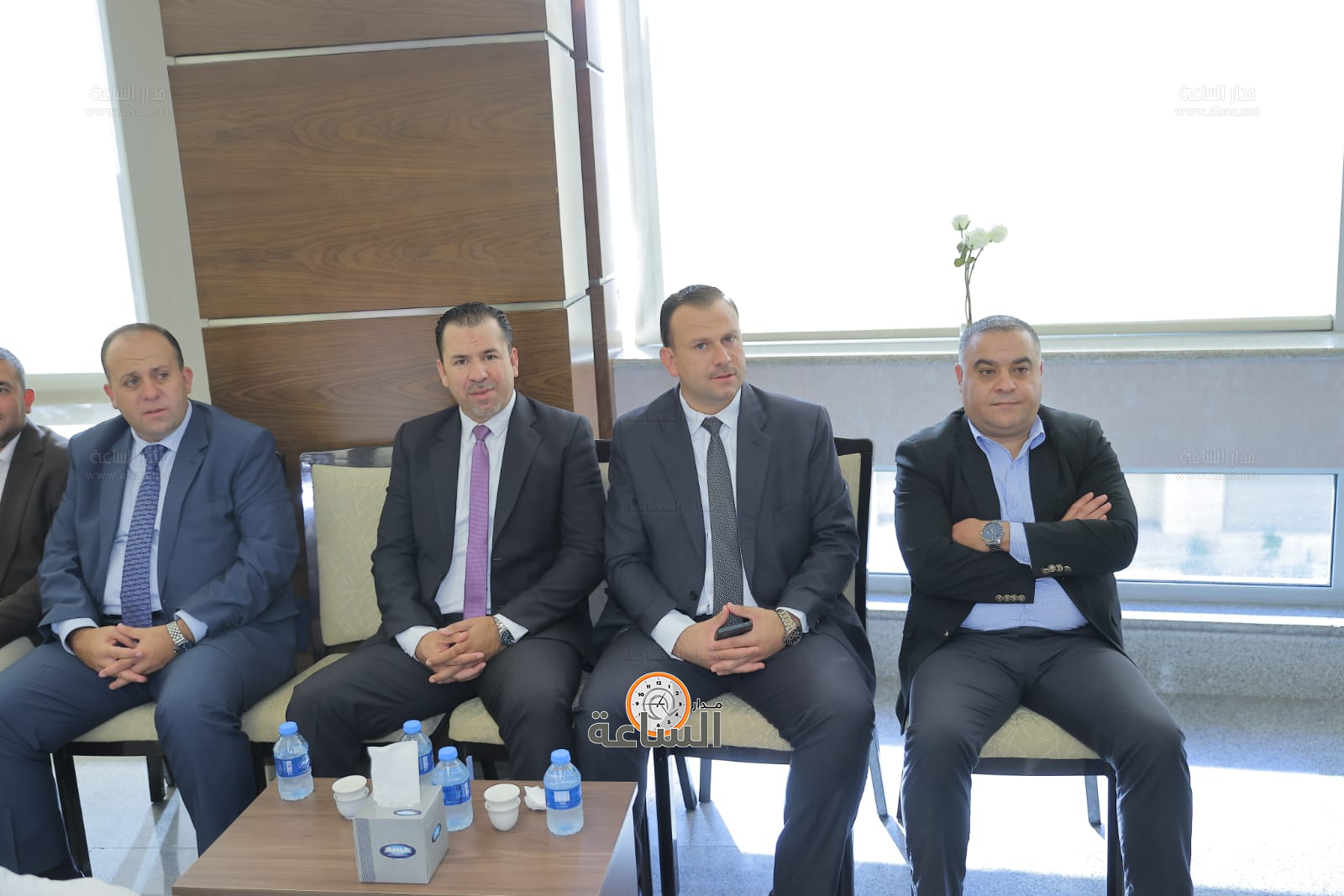 Madar Al-Saa Images 0.017660789219135498