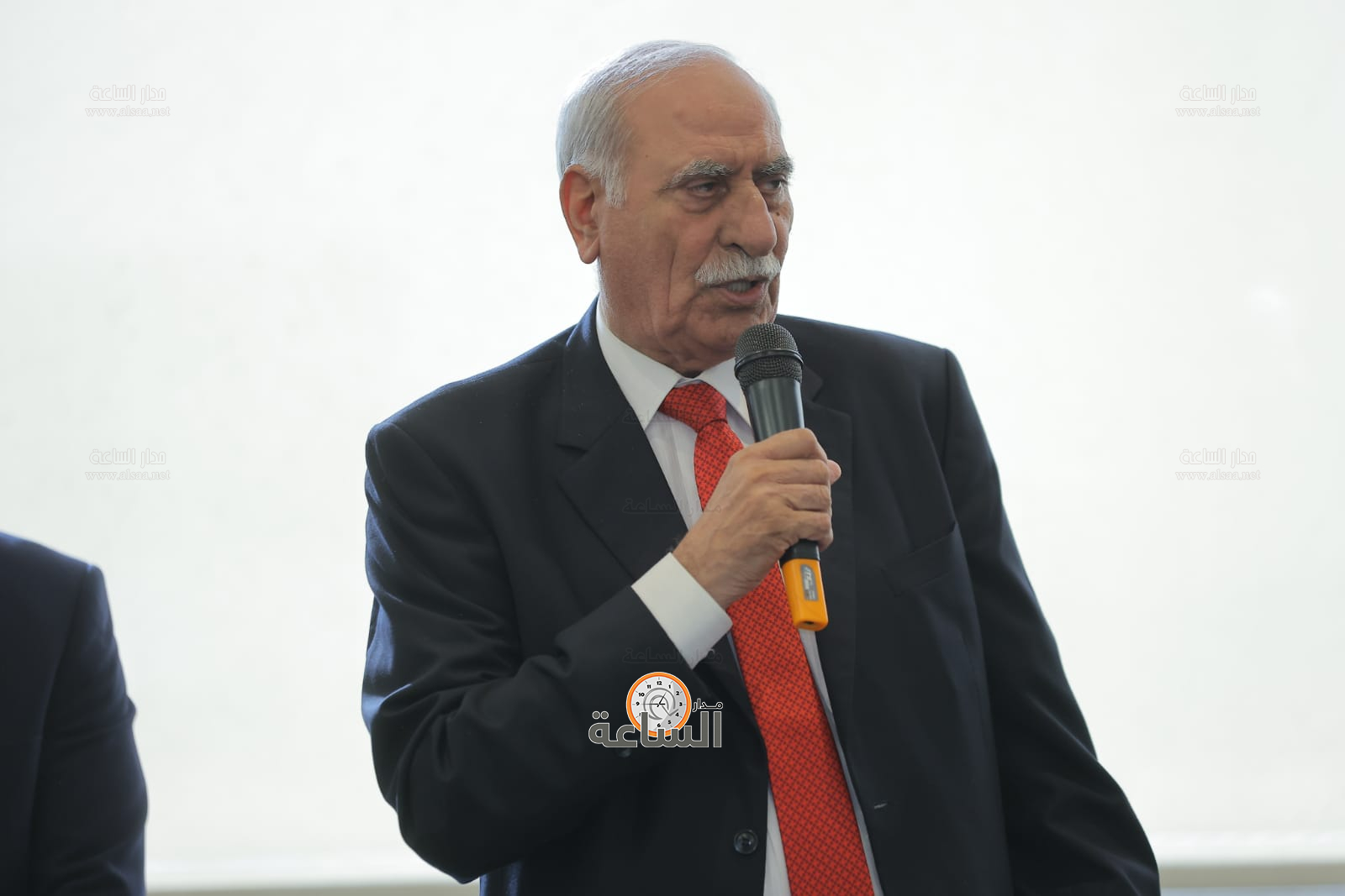 Madar Al-Saa Images 0.1812682431380388