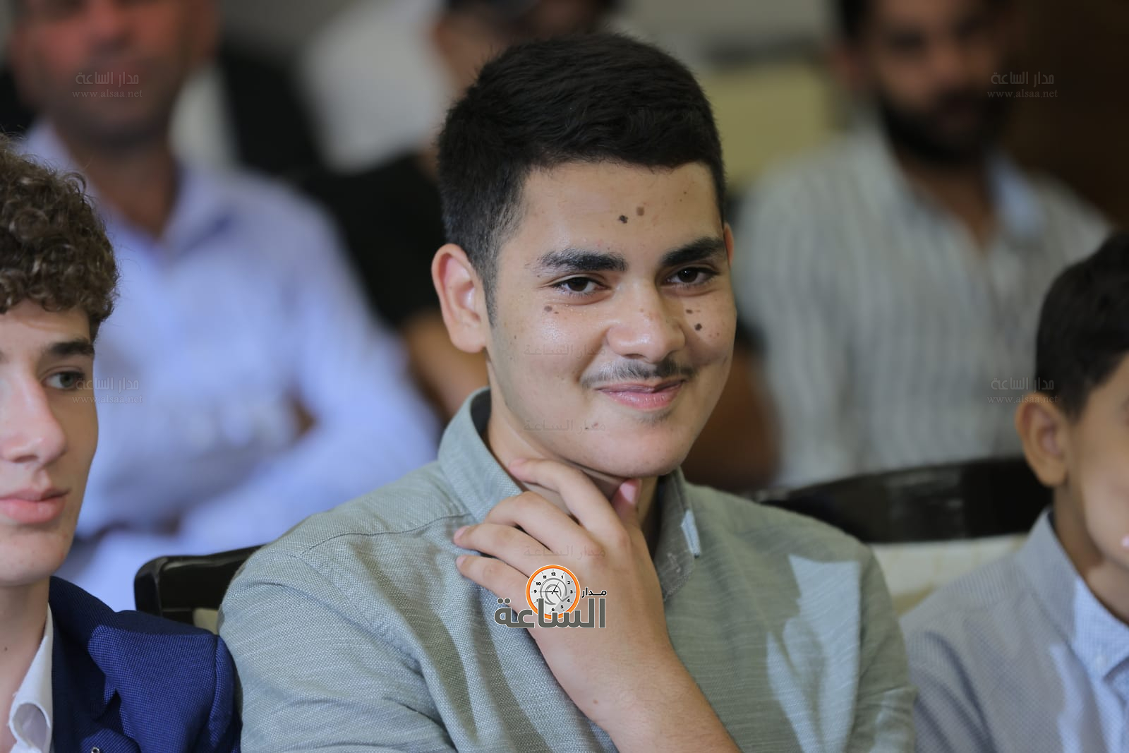 Madar Al-Saa Images 0.2525384166751622