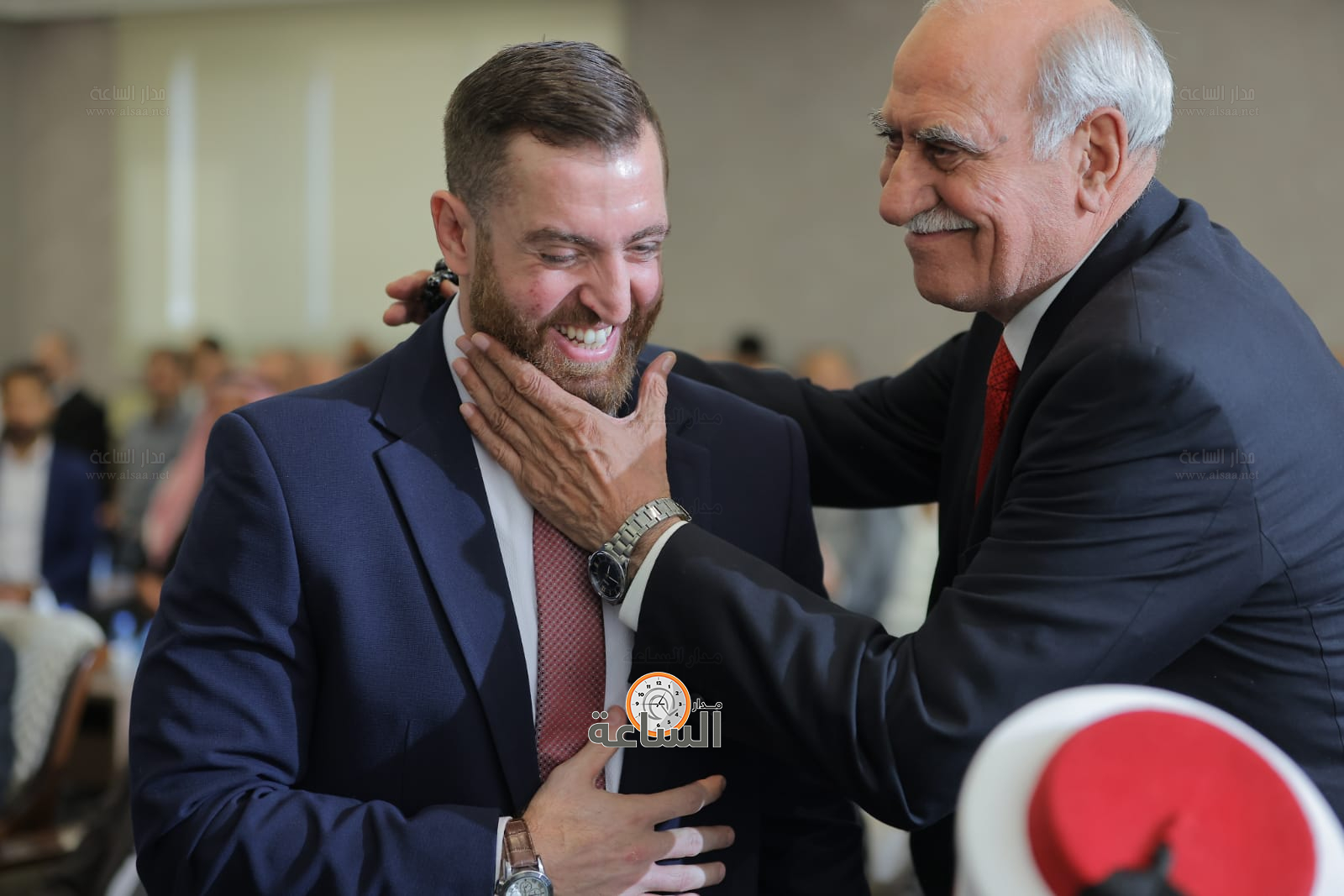 Madar Al-Saa Images 0.5596446841851463