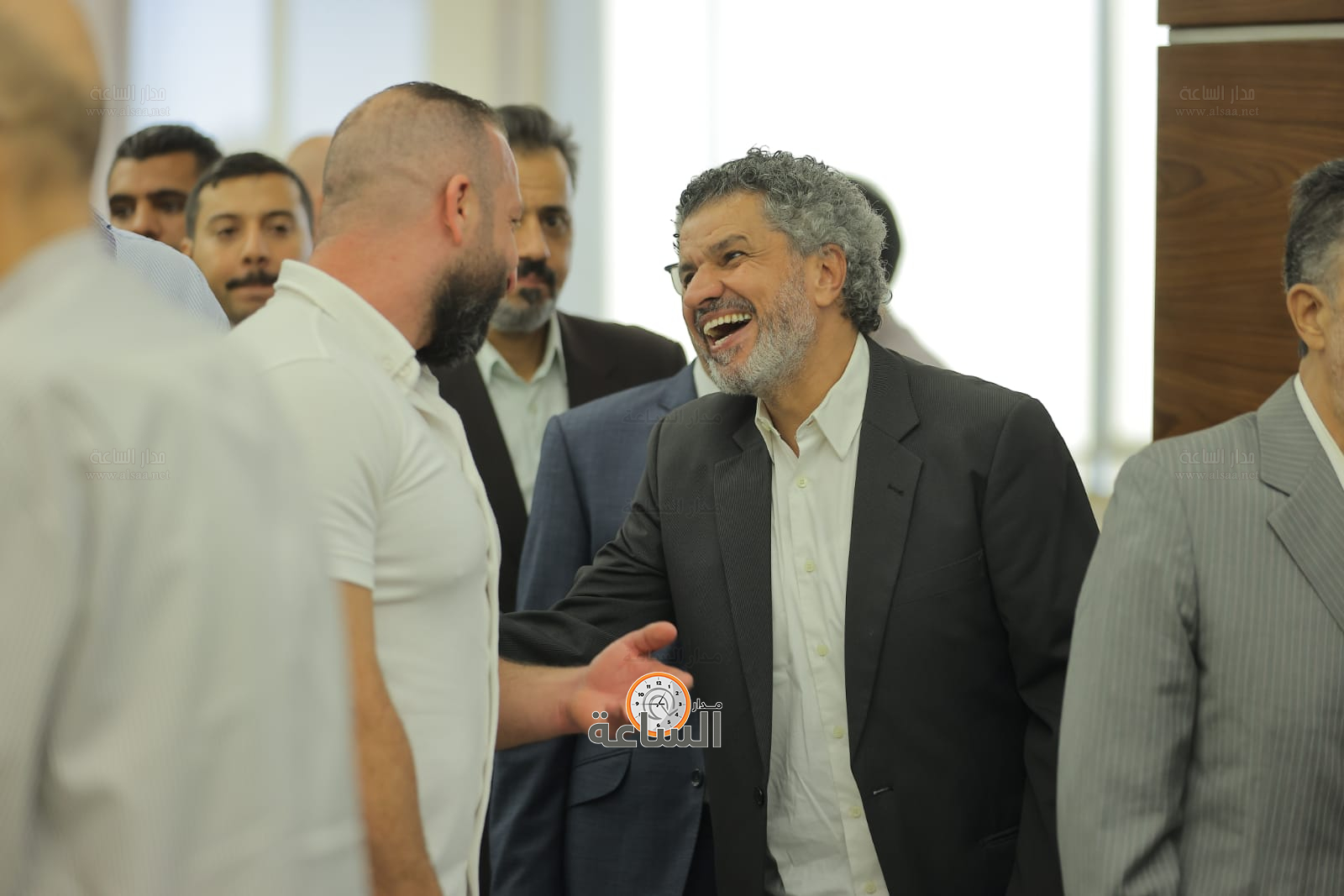 Madar Al-Saa Images 0.3230146239140308