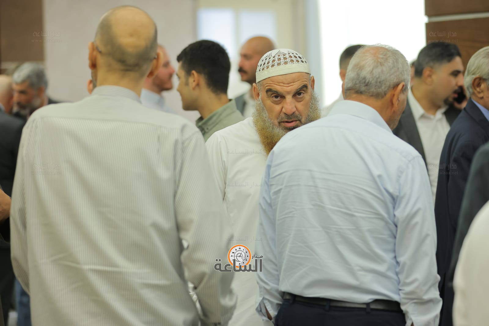 Madar Al-Saa Images 0.04927970404072235