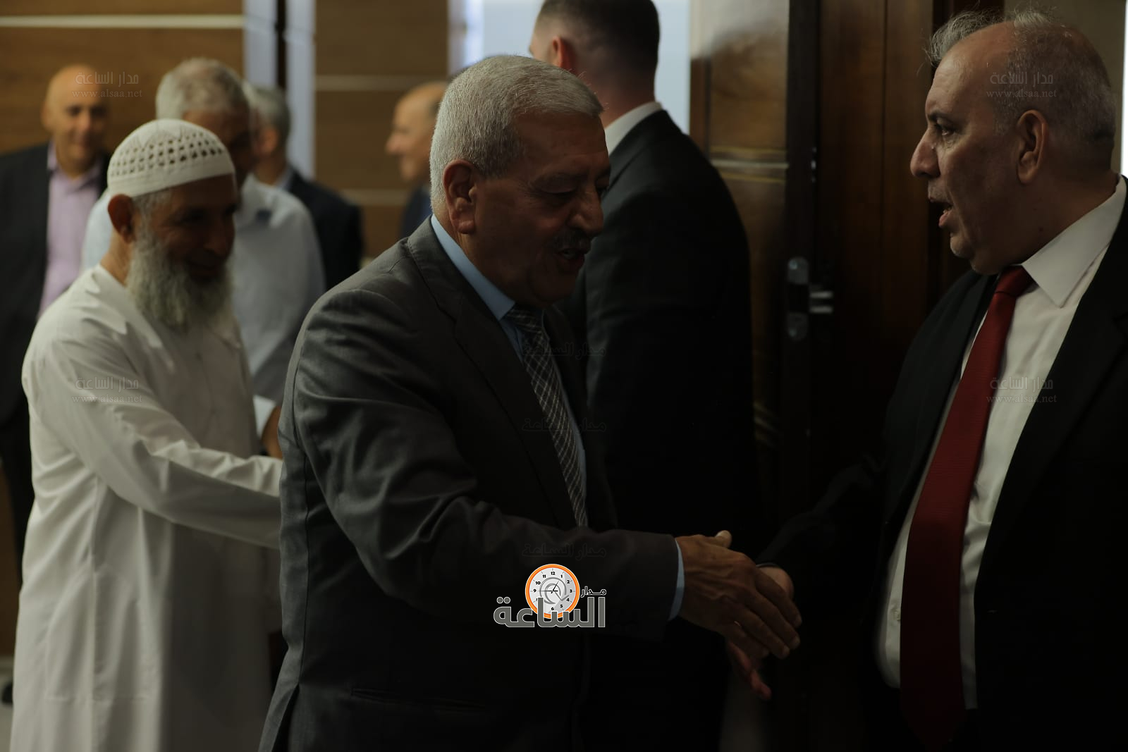 Madar Al-Saa Images 0.7326982146428391