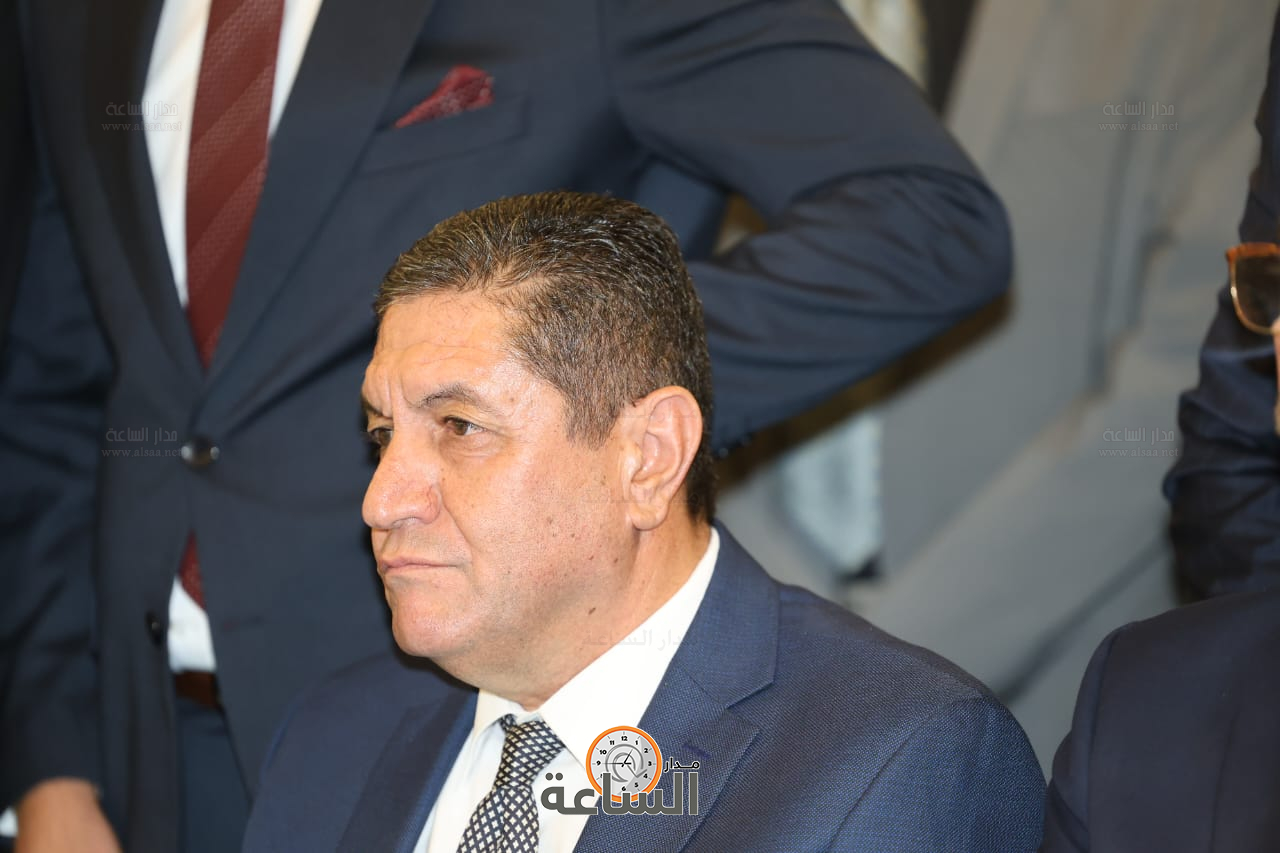 Madar Al-Saa Images 0.7201038643756961