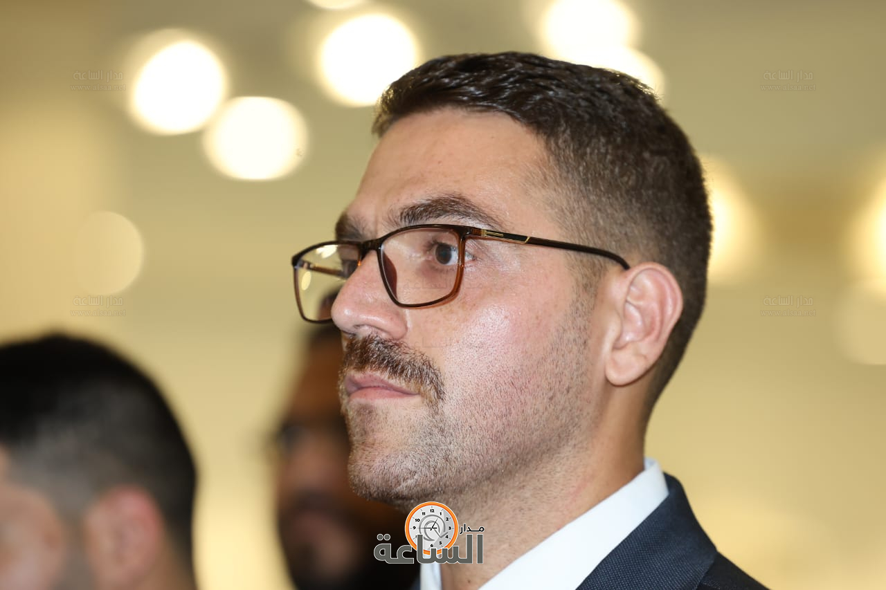 Madar Al-Saa Images 0.1699314745353966