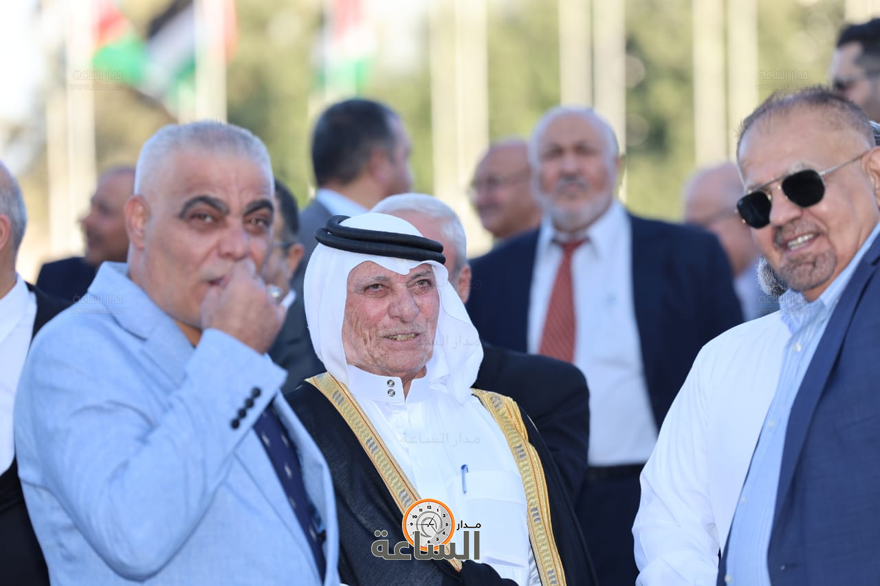 Madar Al-Saa Images 0.9108127503610185