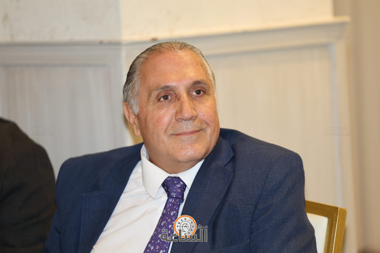 Madar Al-Saa Images 0.9406304517593417