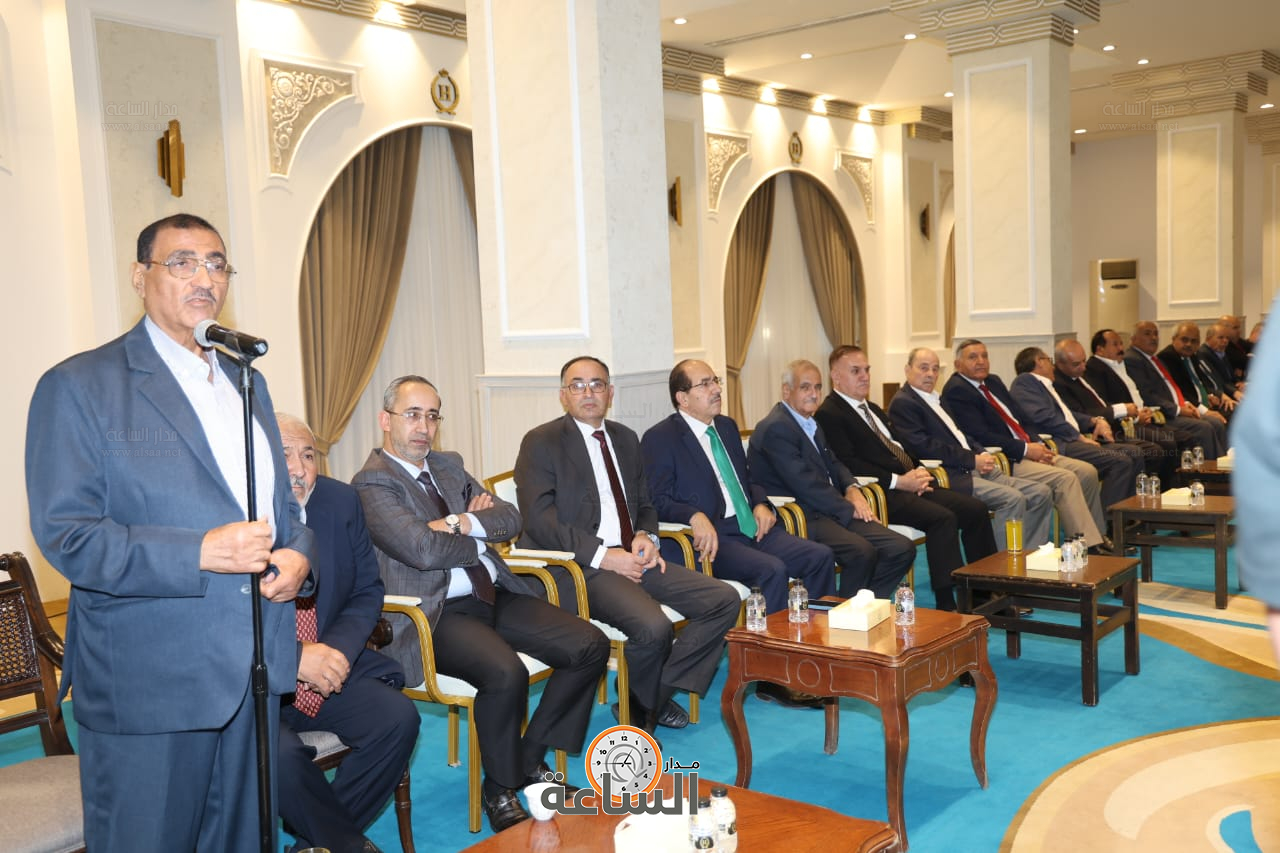 Madar Al-Saa Images 0.8390150144645294