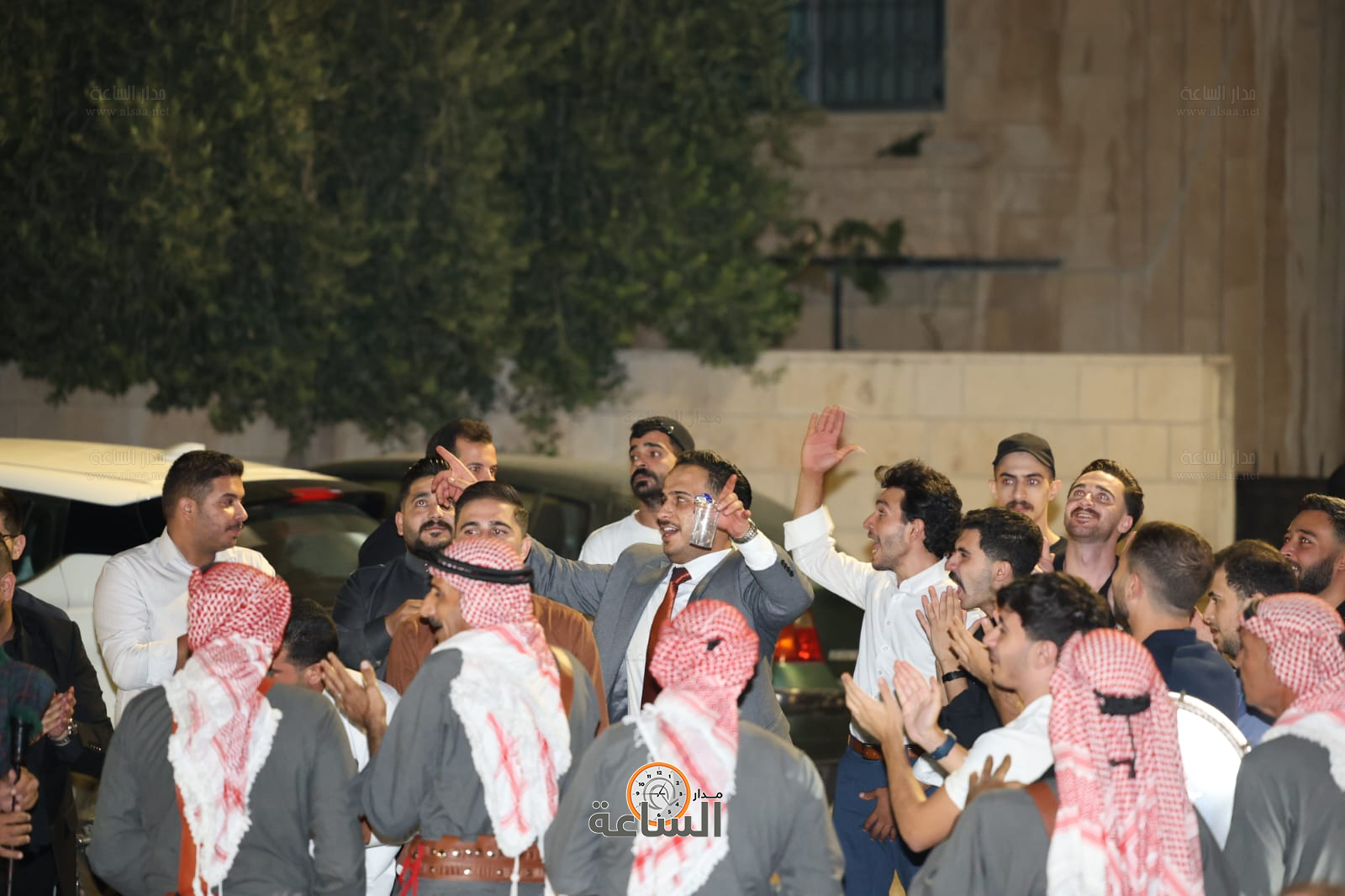 Madar Al-Saa Images 0.7566623931066874