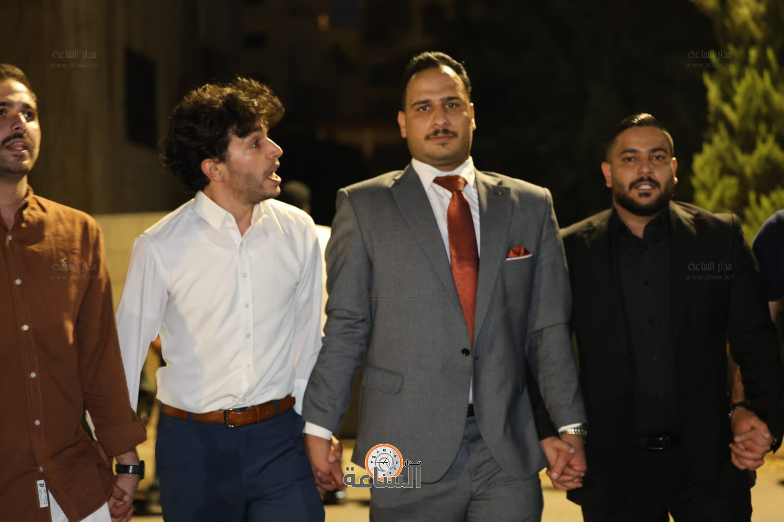 Madar Al-Saa Images 0.43519889843778103