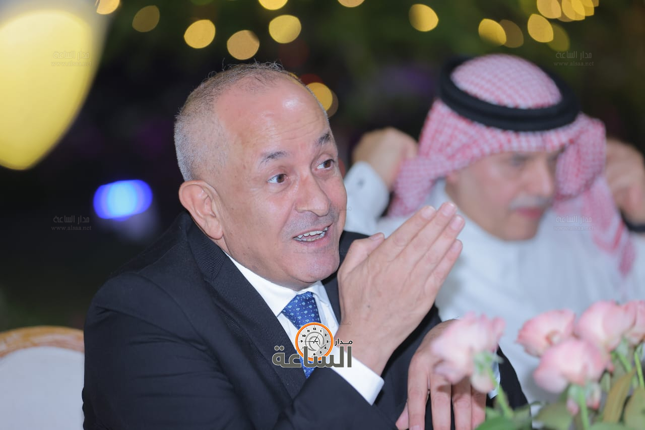 Madar Al-Saa Images 0.8906237014030539