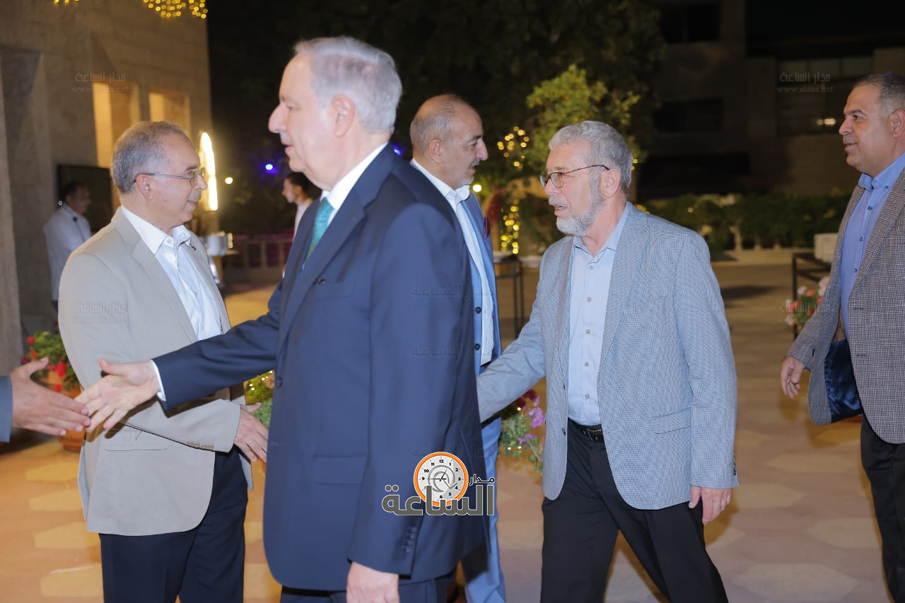 Madar Al-Saa Images 0.48069920227514884