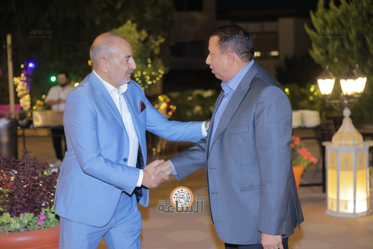 Madar Al-Saa Images 0.6748688858233624