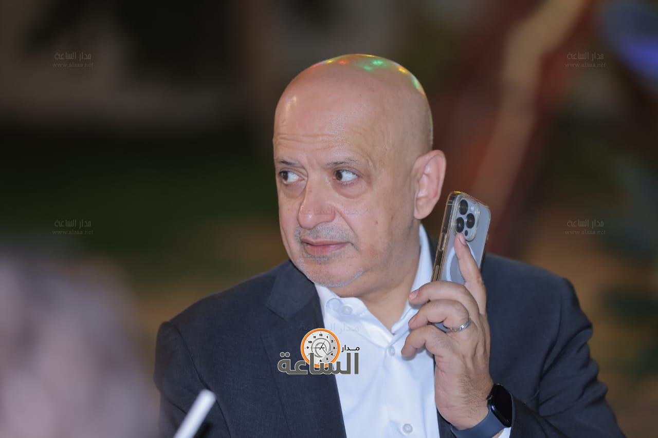 Madar Al-Saa Images 0.563005283719253