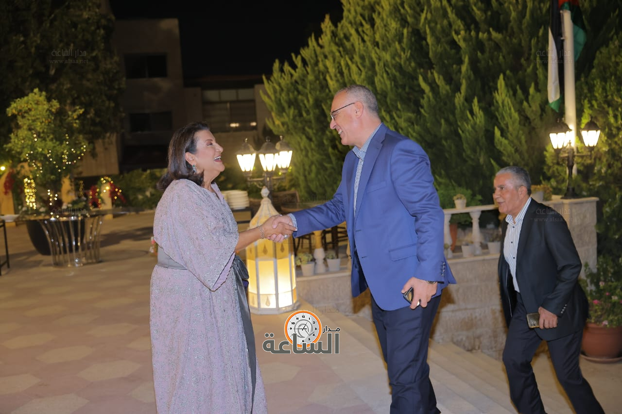 Madar Al-Saa Images 0.2577014024703086