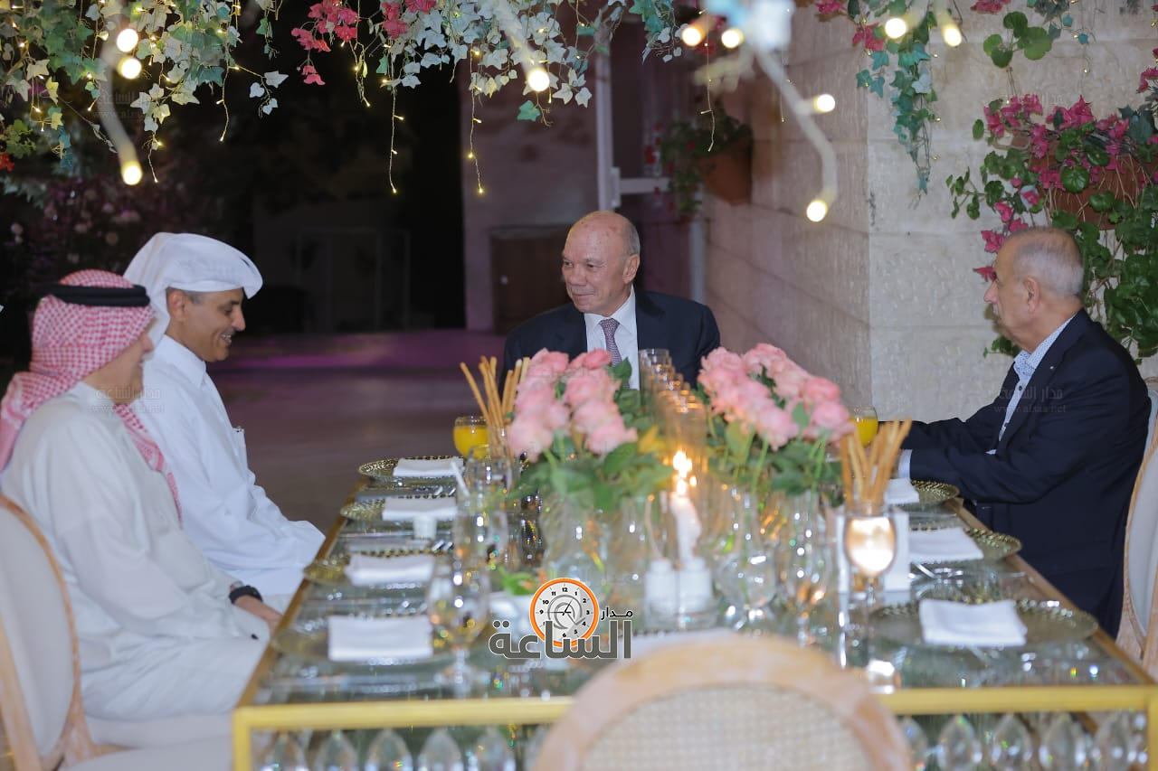 Madar Al-Saa Images 0.7907594962508502