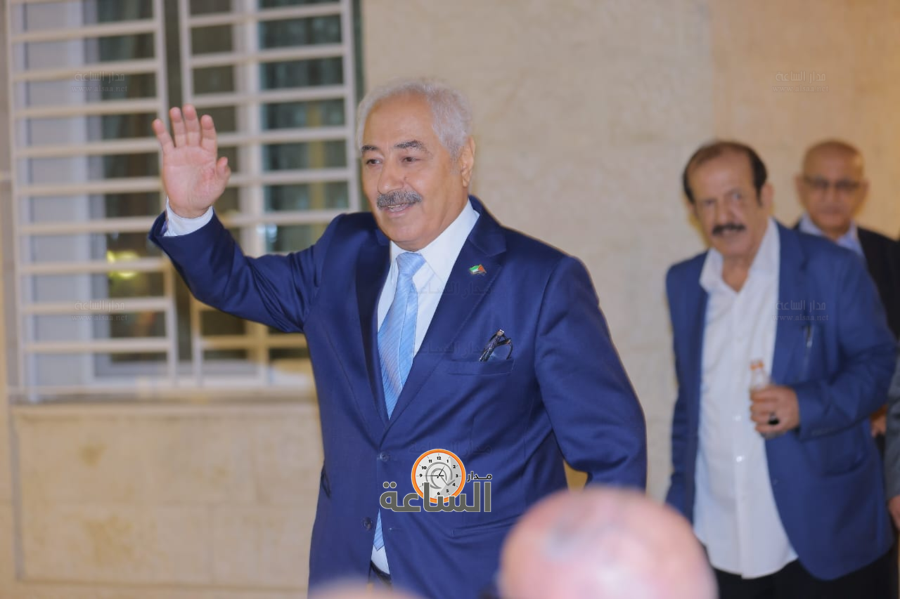 Madar Al-Saa Images 0.39144992169817194