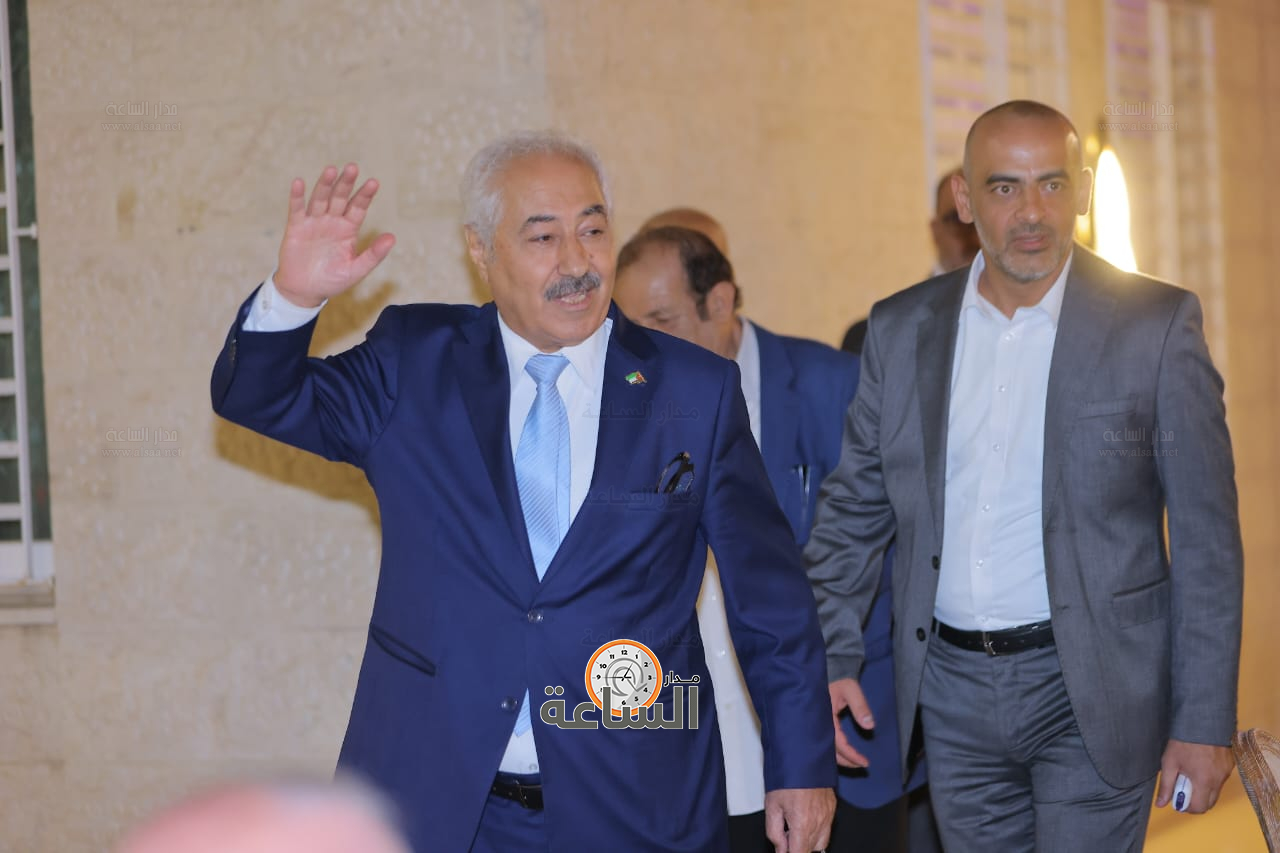 Madar Al-Saa Images 0.13743275091567786