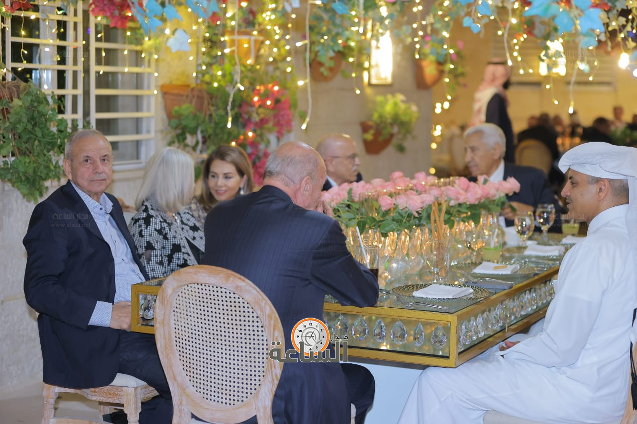 Madar Al-Saa Images 0.8298440854896468