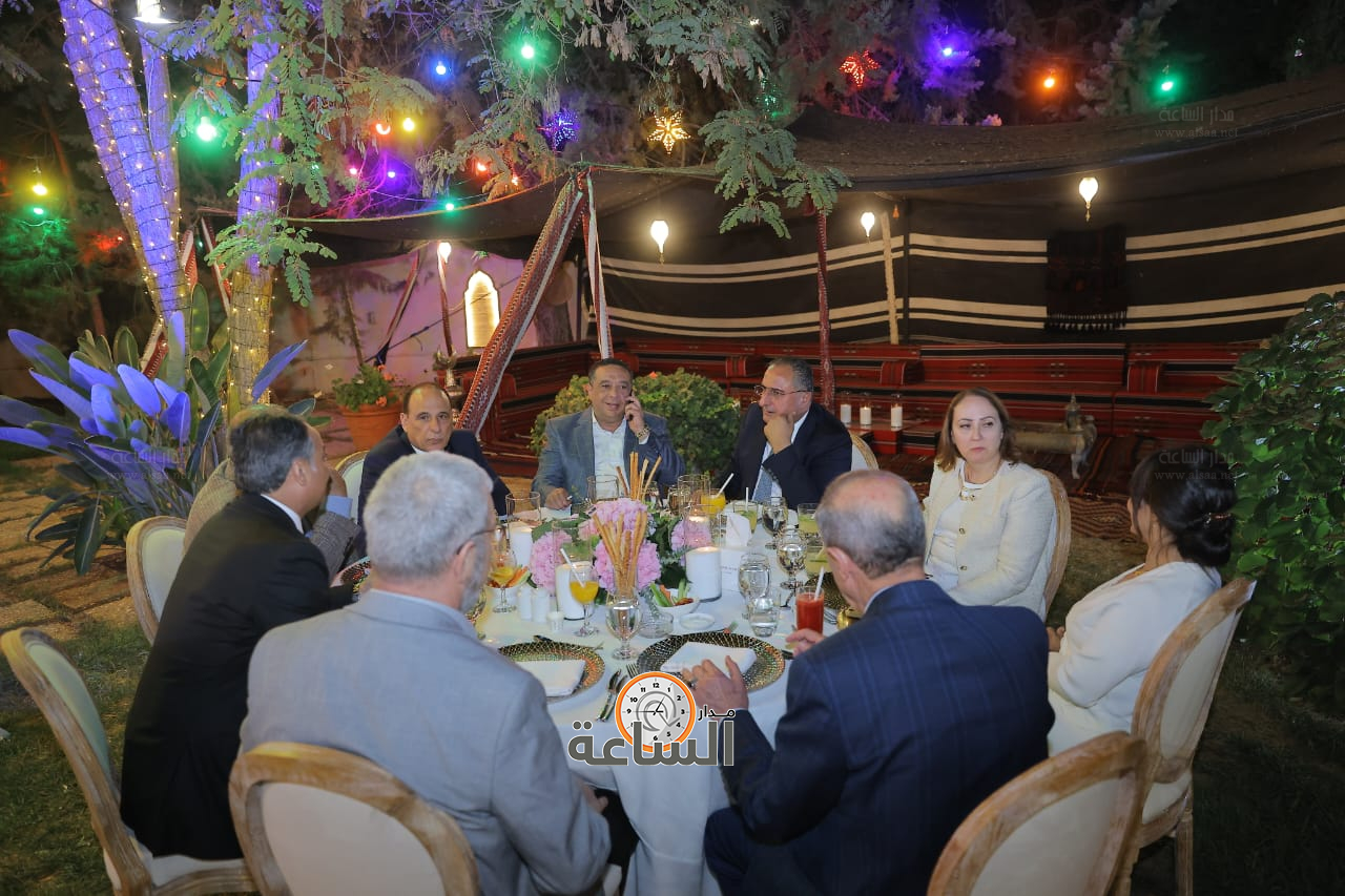 Madar Al-Saa Images 0.7843960106131326