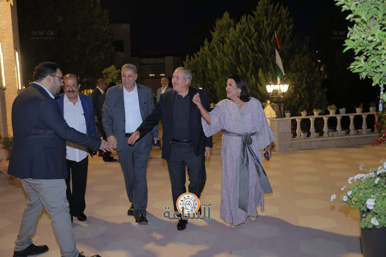 Madar Al-Saa Images 0.22348017286727018