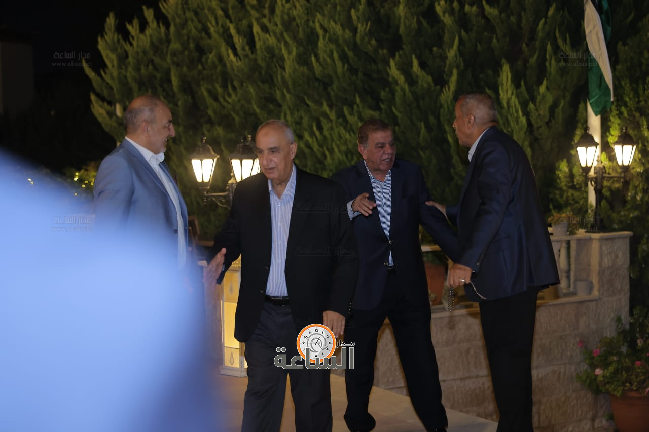 Madar Al-Saa Images 0.854822780329257