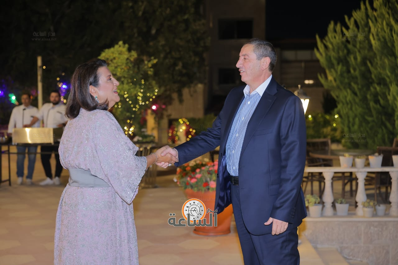 Madar Al-Saa Images 0.6478854396143334