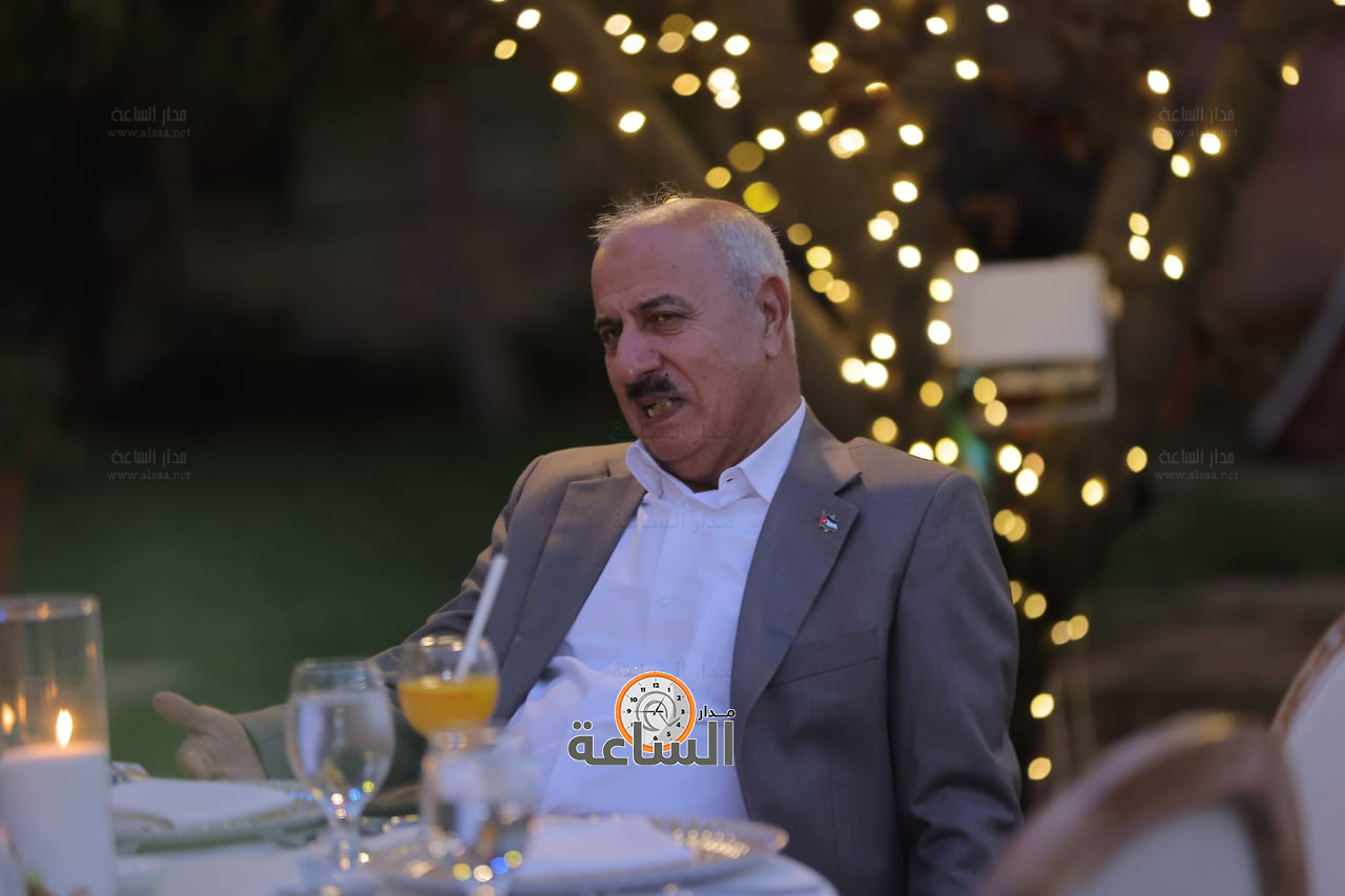 Madar Al-Saa Images 0.029347250728354313