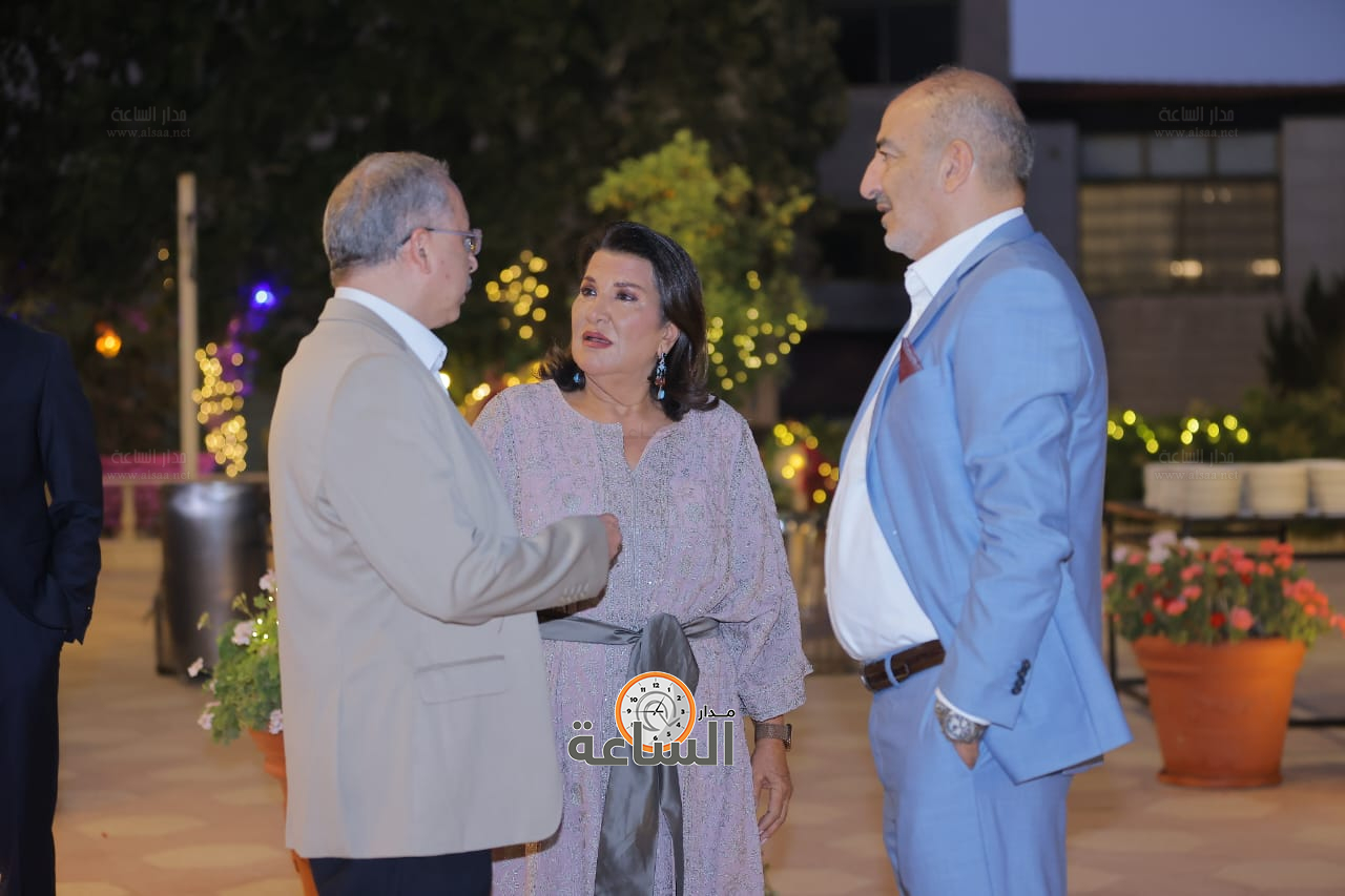 Madar Al-Saa Images 0.8086956768449922